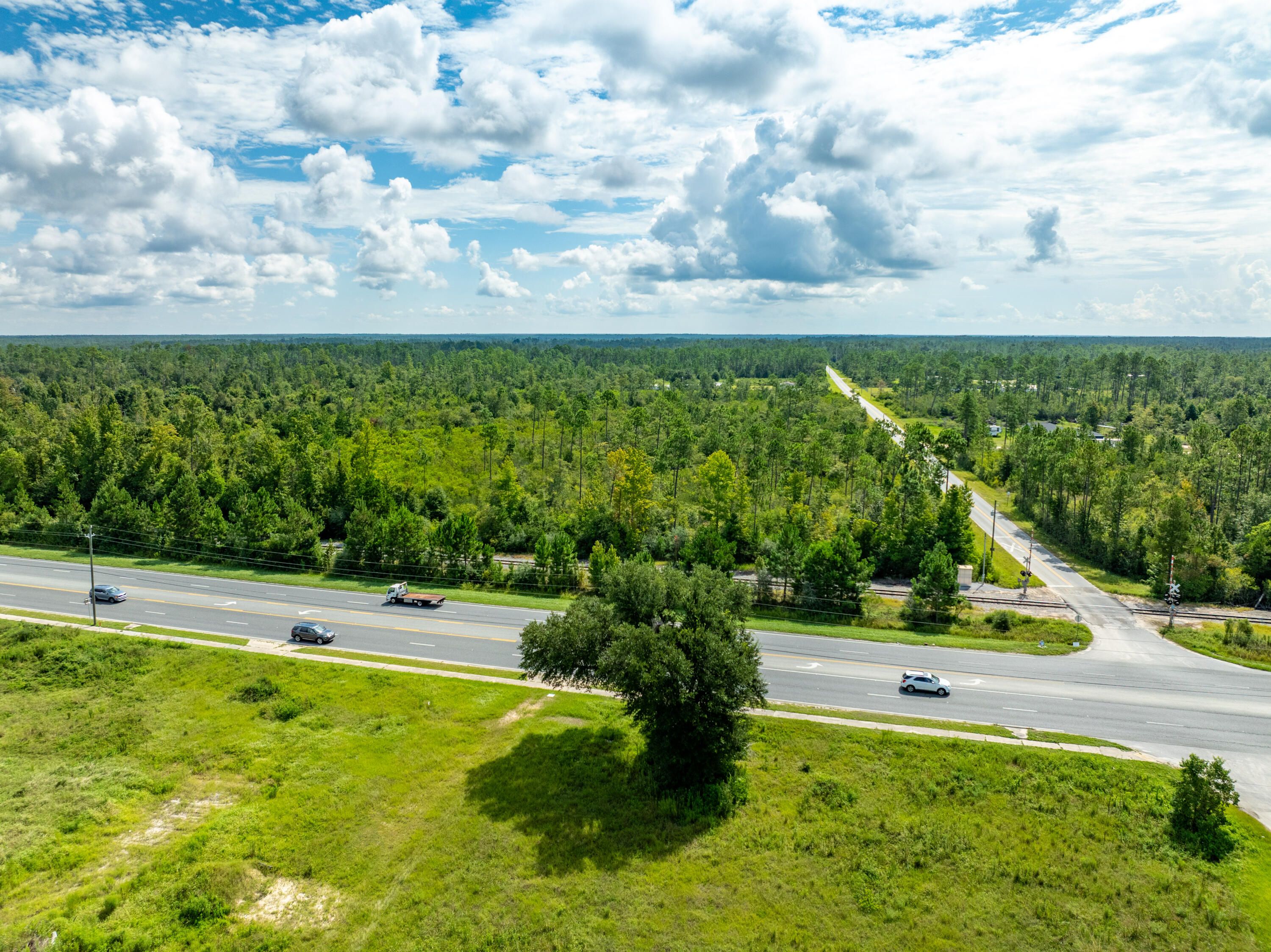 NO RECORDED SUBDIVISION - Land