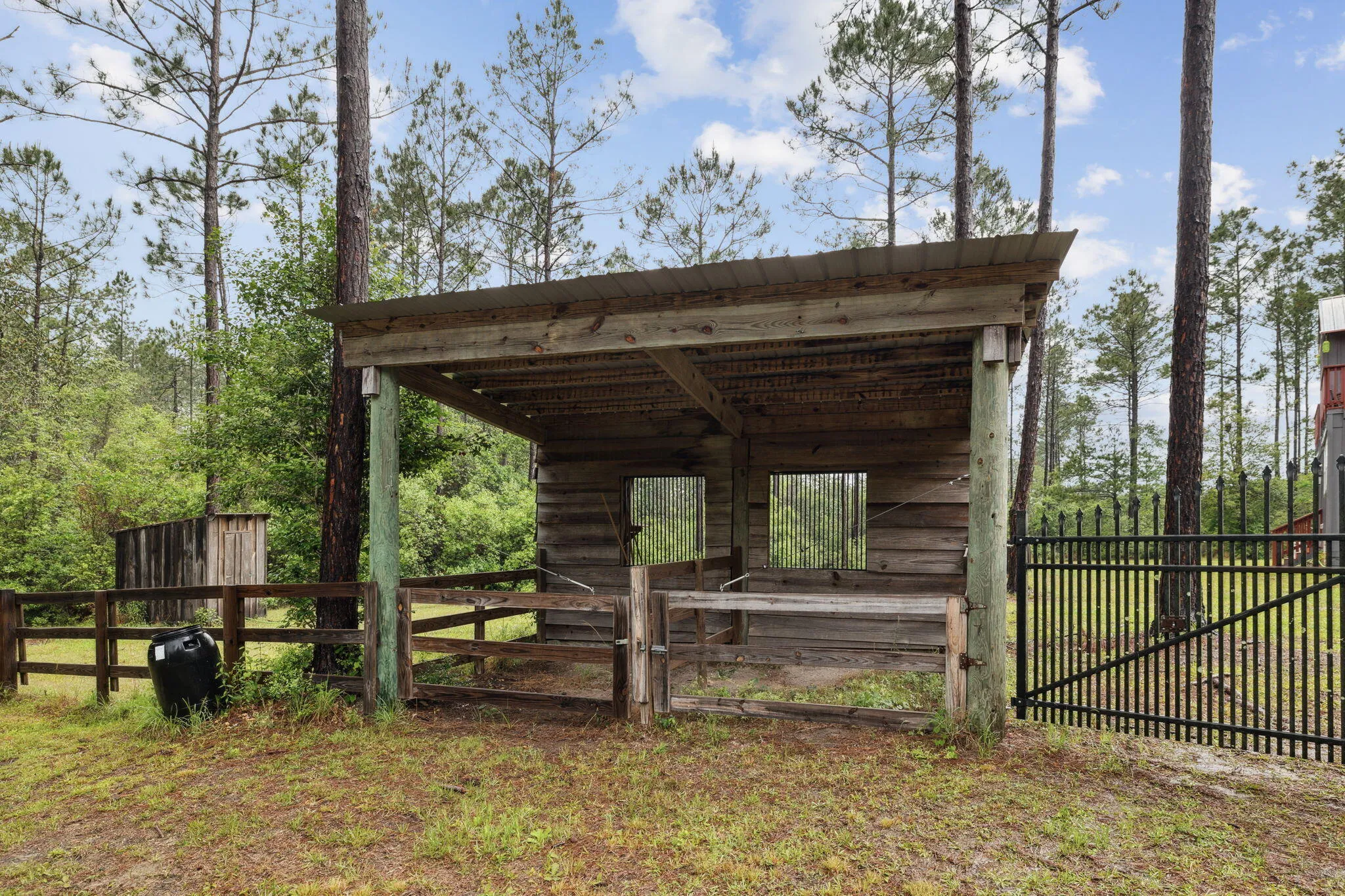 Laurel Hill, Florida 32567, United States, 3 Bedrooms Bedrooms, ,3 BathroomsBathrooms,Residential,Active,121569