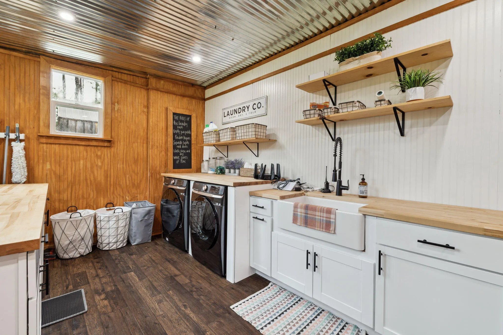 Laurel Hill, Florida 32567, United States, 3 Bedrooms Bedrooms, ,3 BathroomsBathrooms,Residential,Active,121569