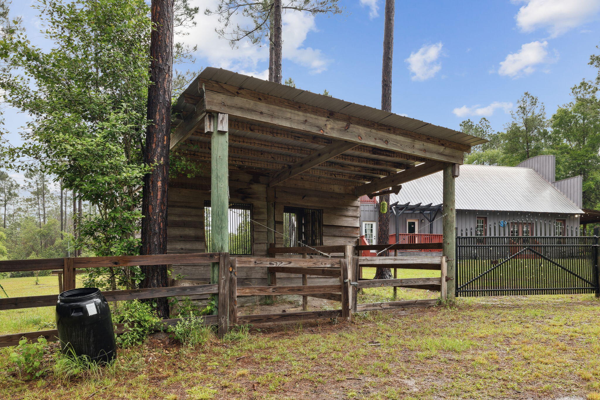 WALTON PLANTATION - Residential