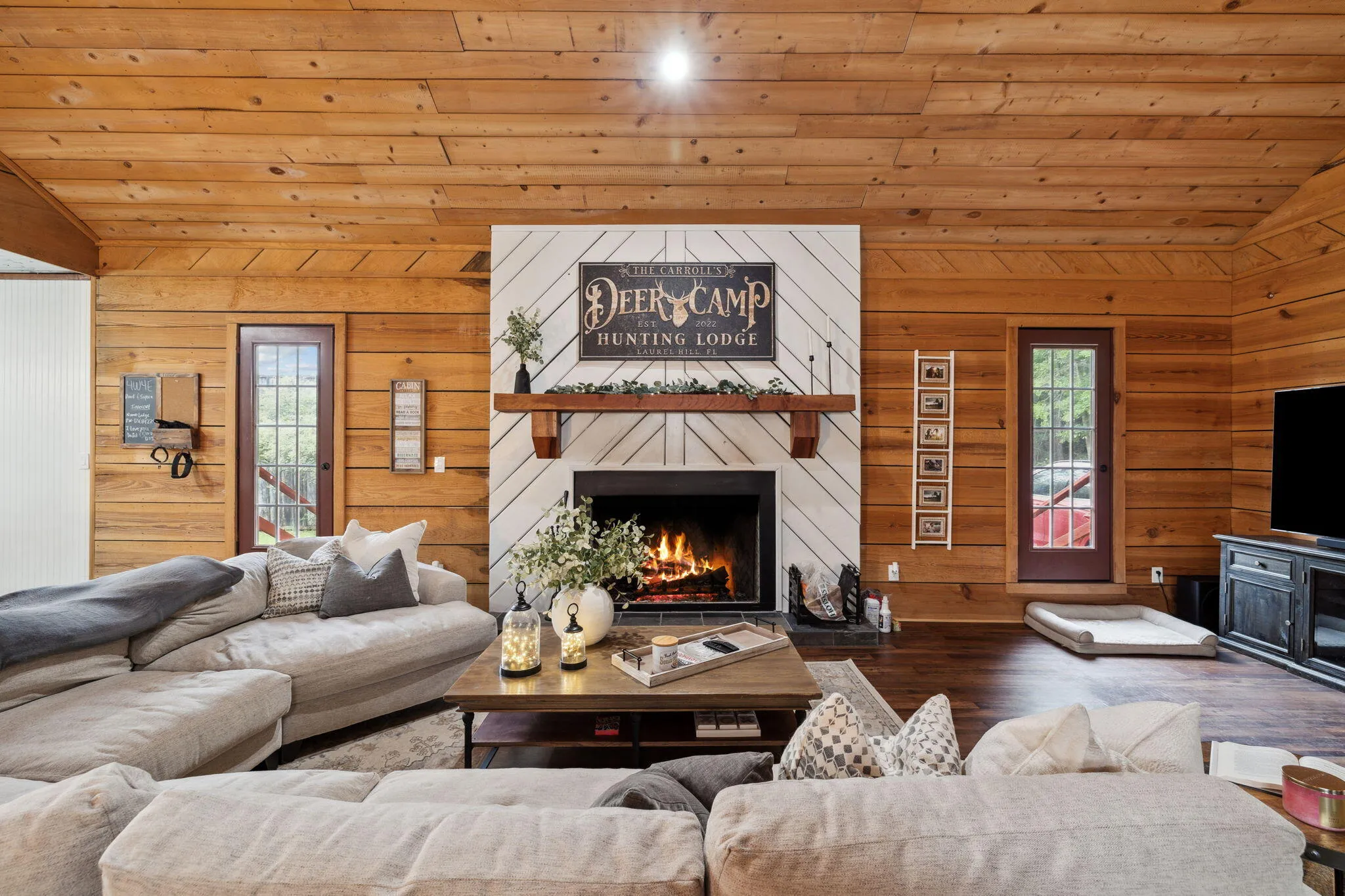 Laurel Hill, Florida 32567, United States, 3 Bedrooms Bedrooms, ,3 BathroomsBathrooms,Residential,Active,121569