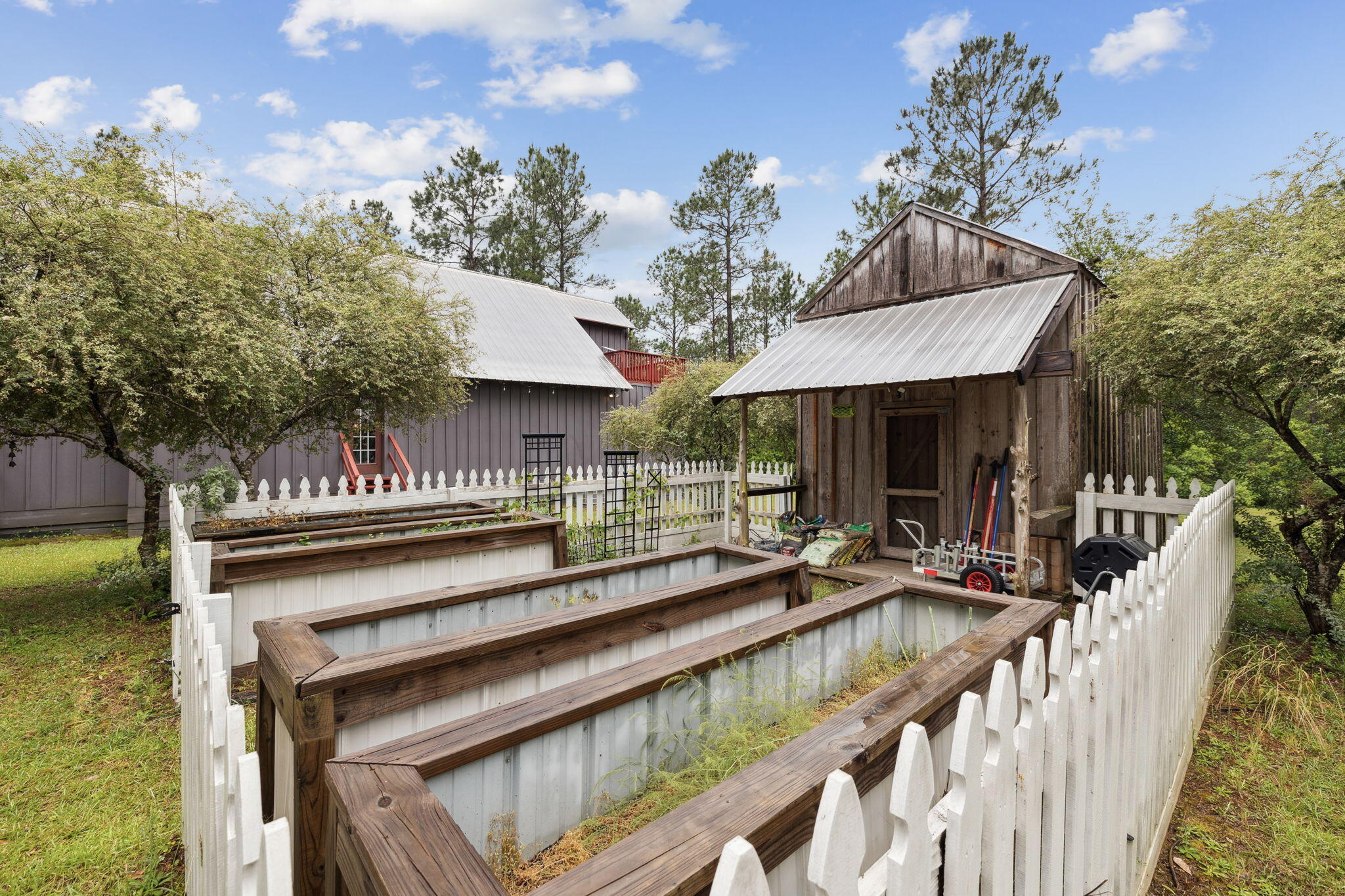 WALTON PLANTATION - Residential