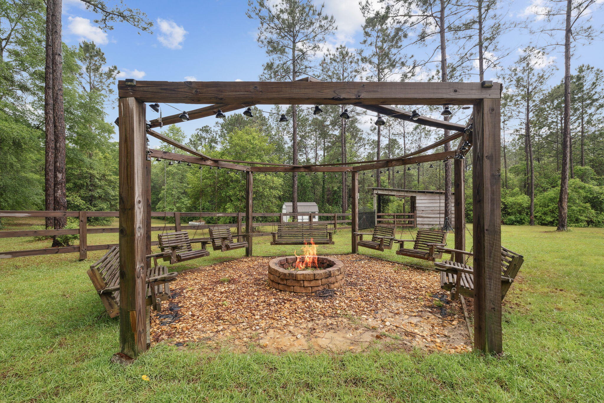 WALTON PLANTATION - Residential