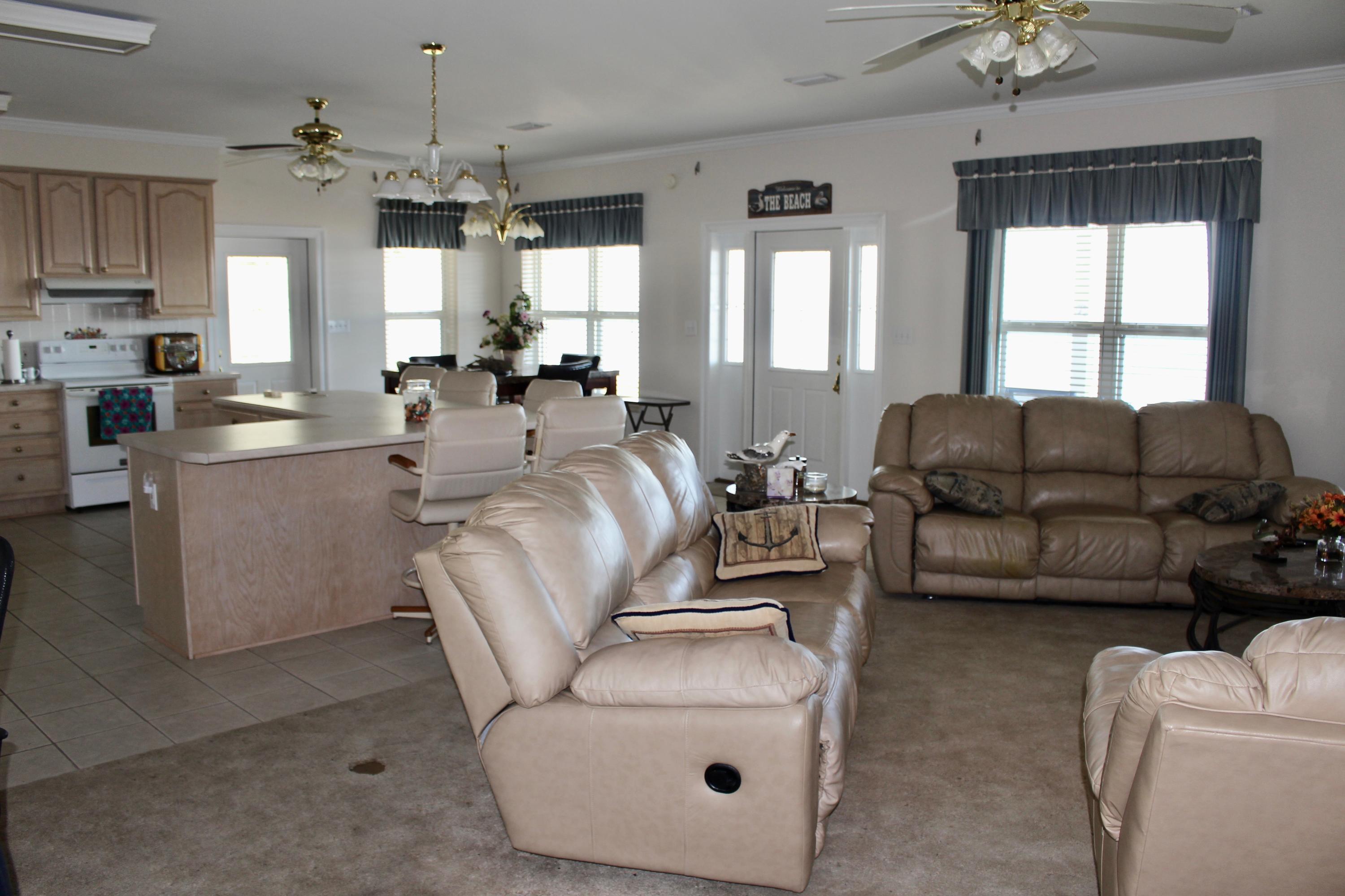 NO RECORDED SUBDIVISION - Residential