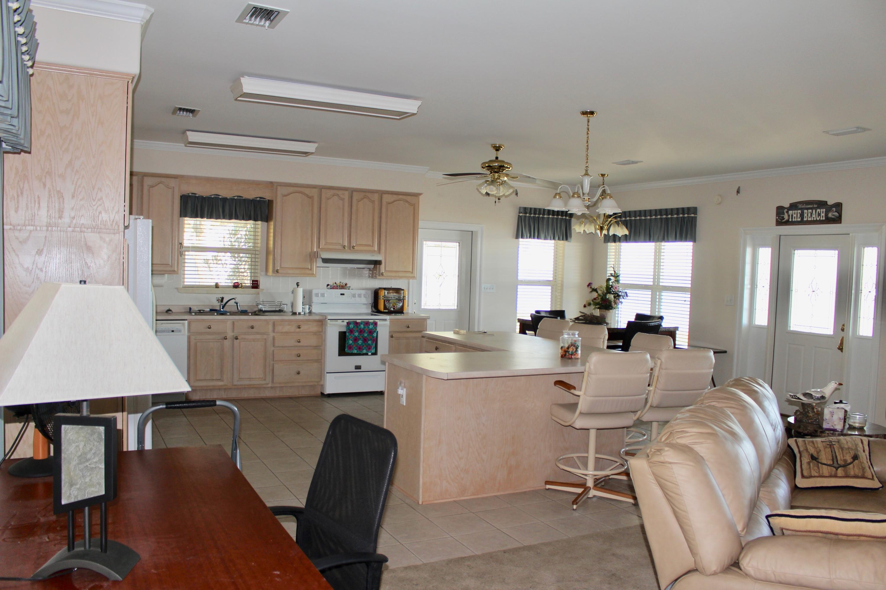 NO RECORDED SUBDIVISION - Residential