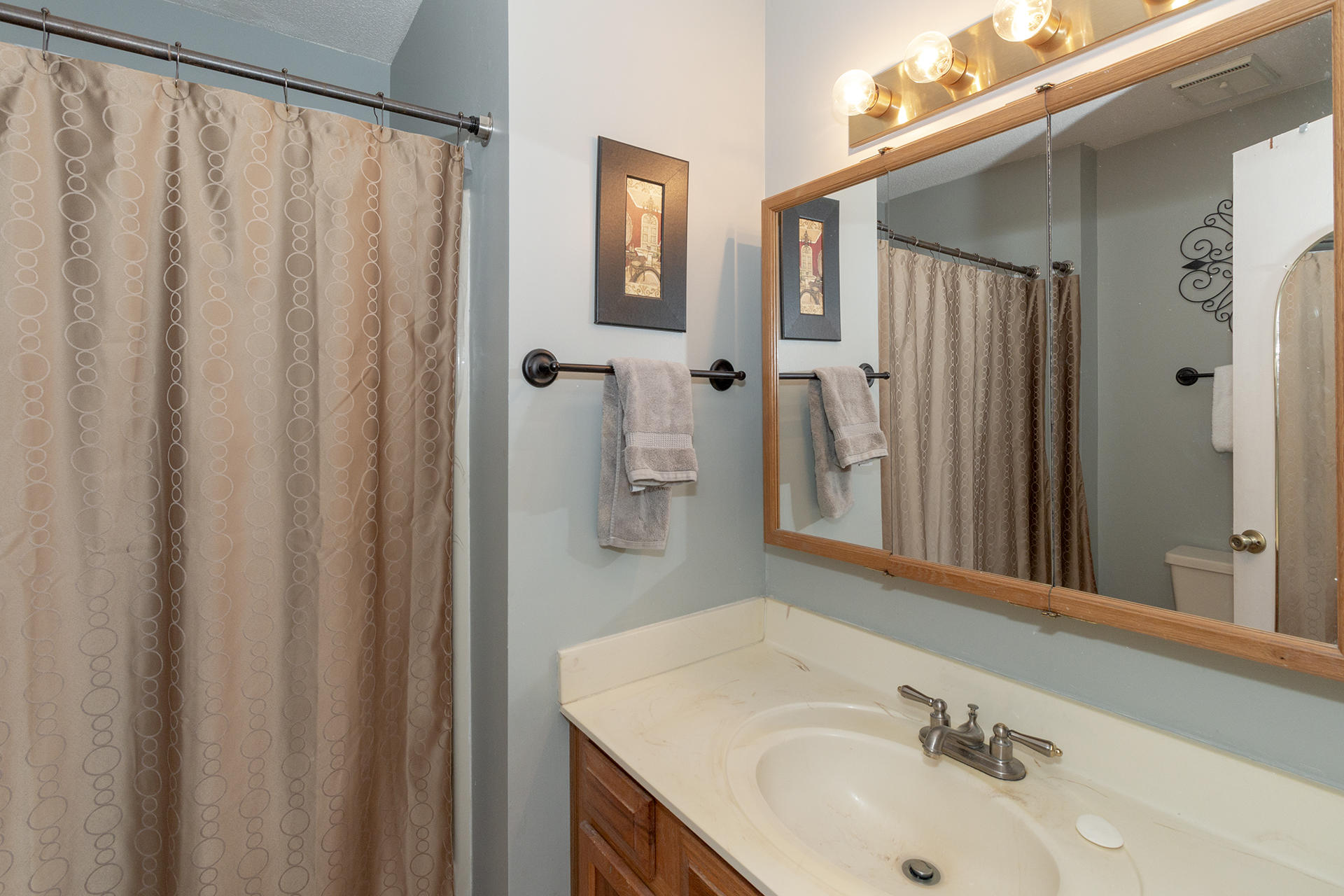 COSTA VISTA T/H - Residential