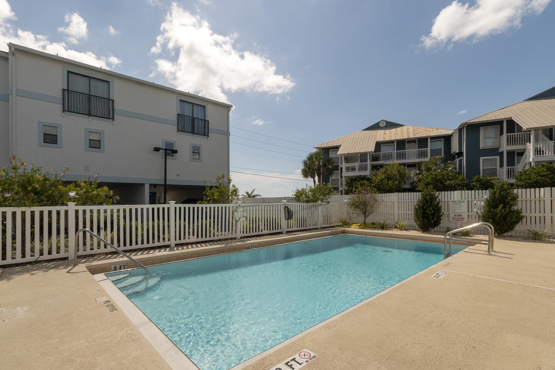 COSTA VISTA T/H - Residential