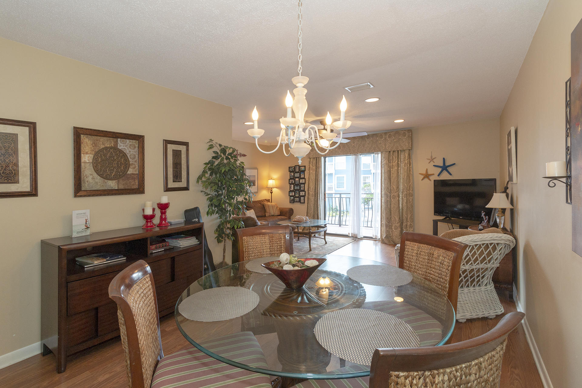 COSTA VISTA T/H - Residential