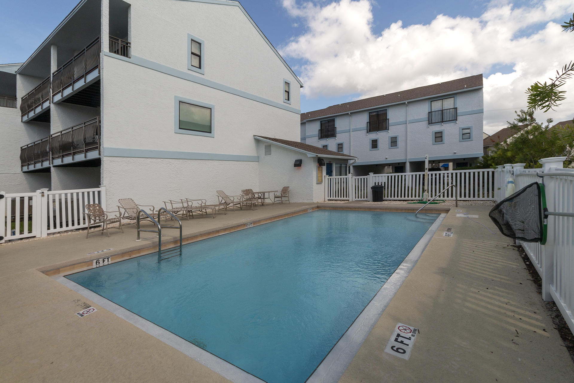 COSTA VISTA T/H - Residential