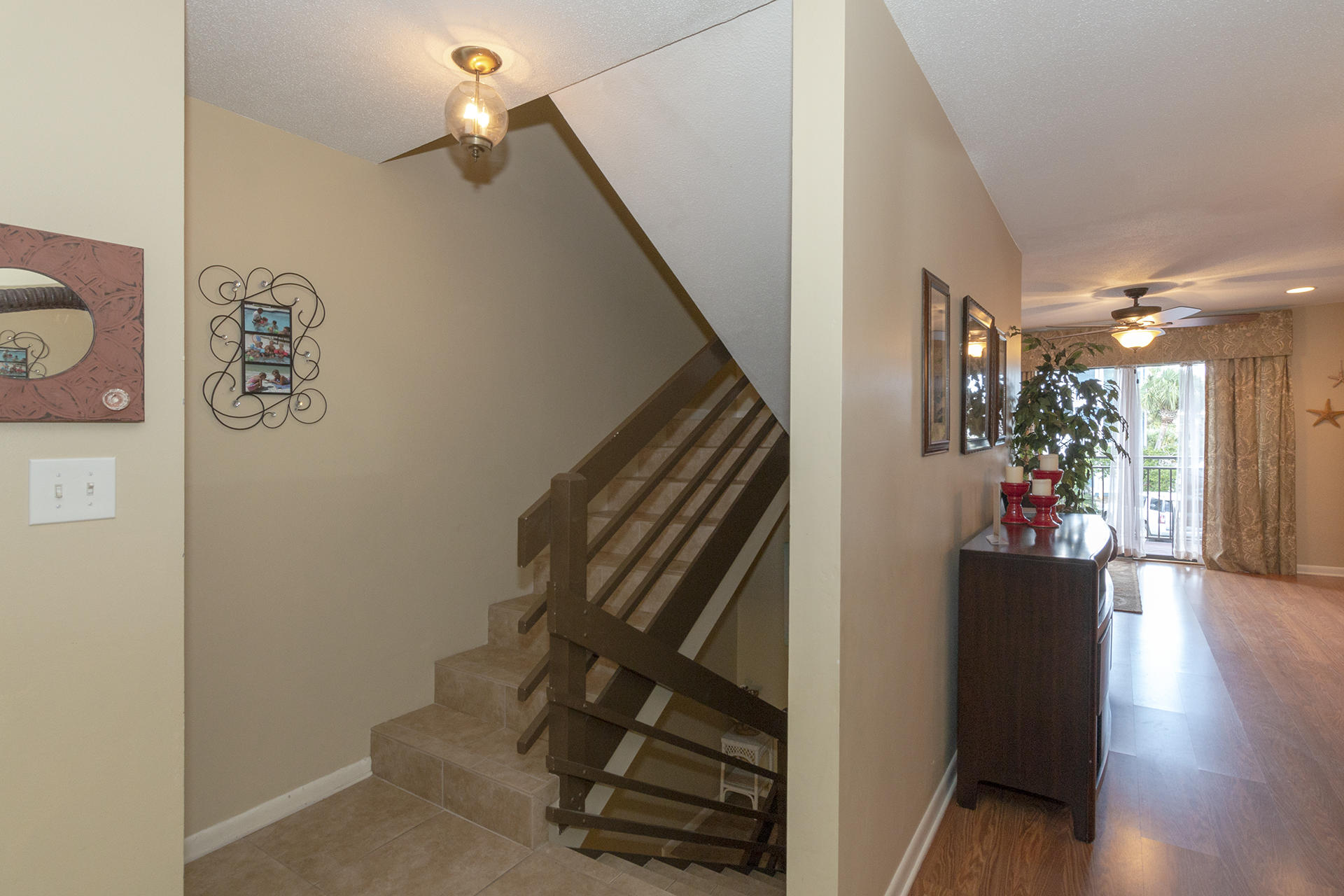 COSTA VISTA T/H - Residential