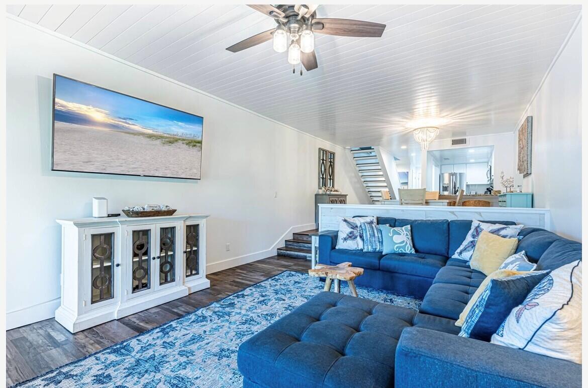 BAYOU VILLAGE CONDO PH 1 - Residential