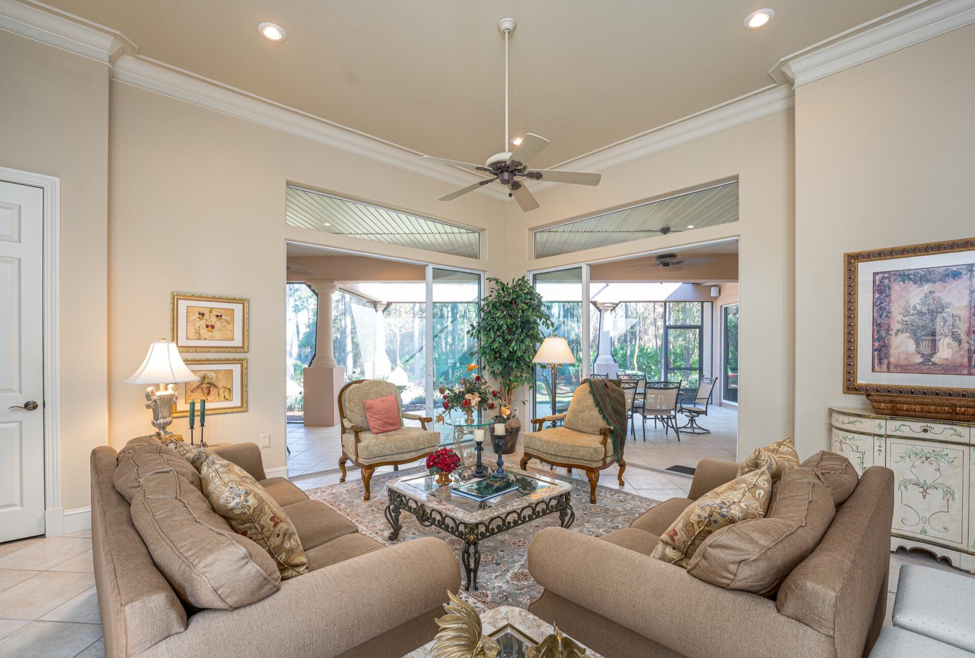 BAYTOWNE AVENUE - Residential