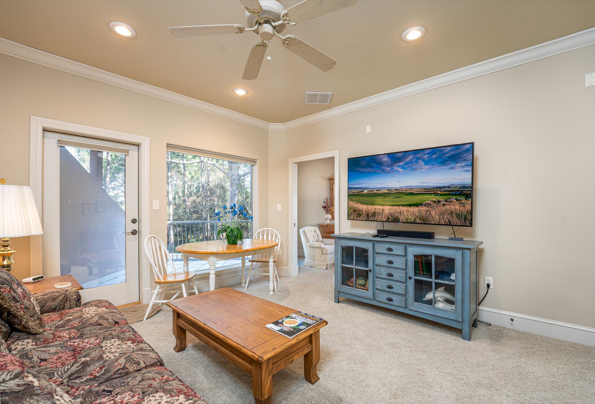 BAYTOWNE AVENUE - Residential