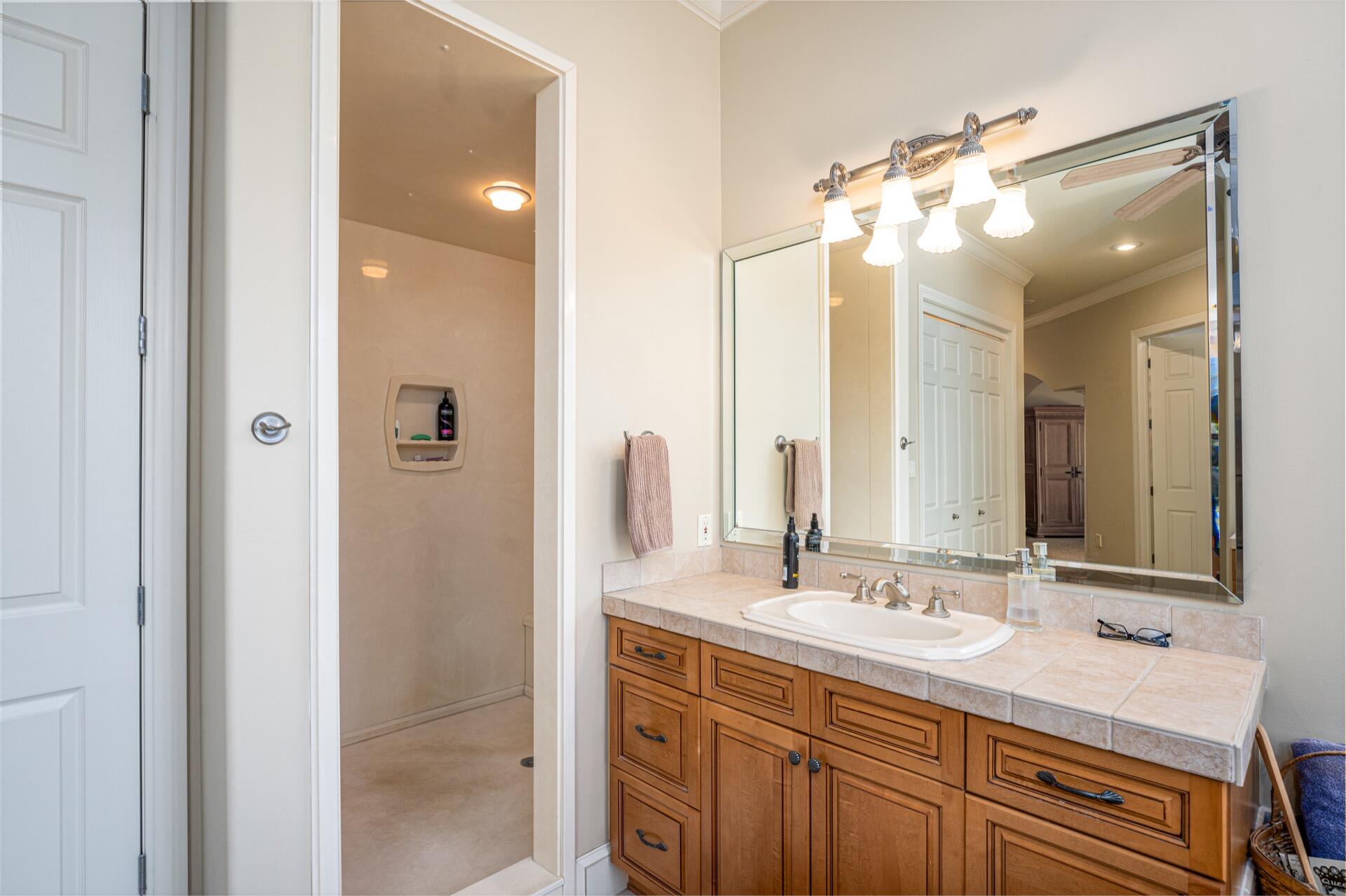 BAYTOWNE AVENUE - Residential