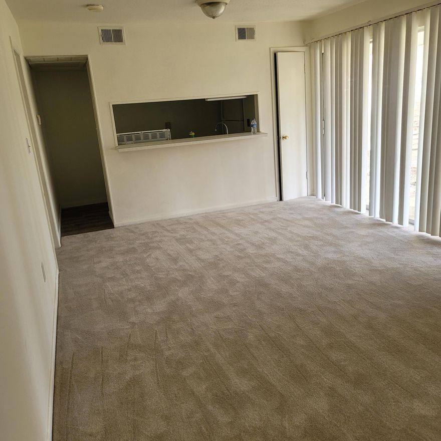 Seller just put new carpet and fresh paint.  Come see this deal. Cash buyer preferred so make your offer.  This won't last long at this price.  Come see.