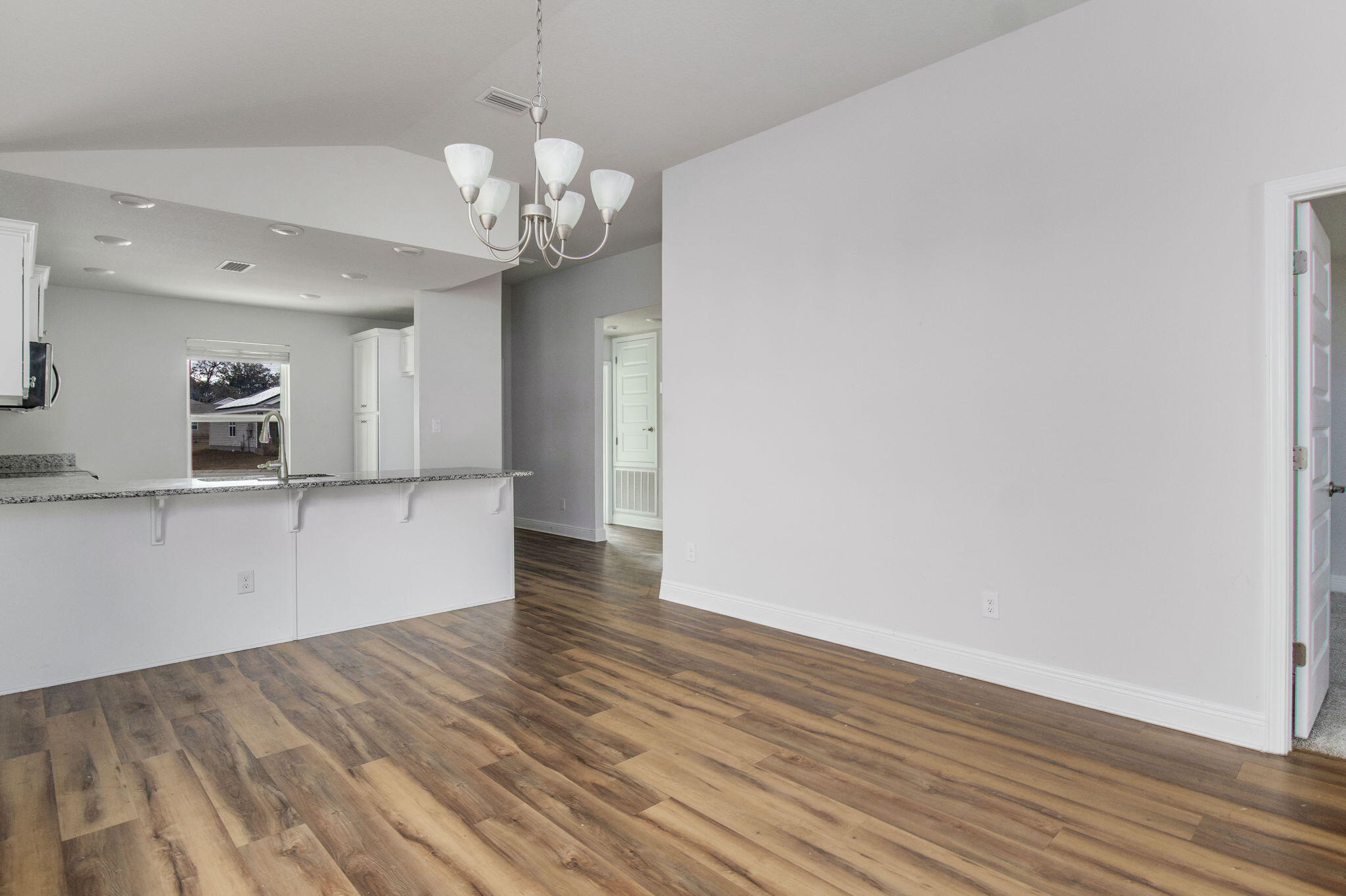 Commanders Cove - Residential