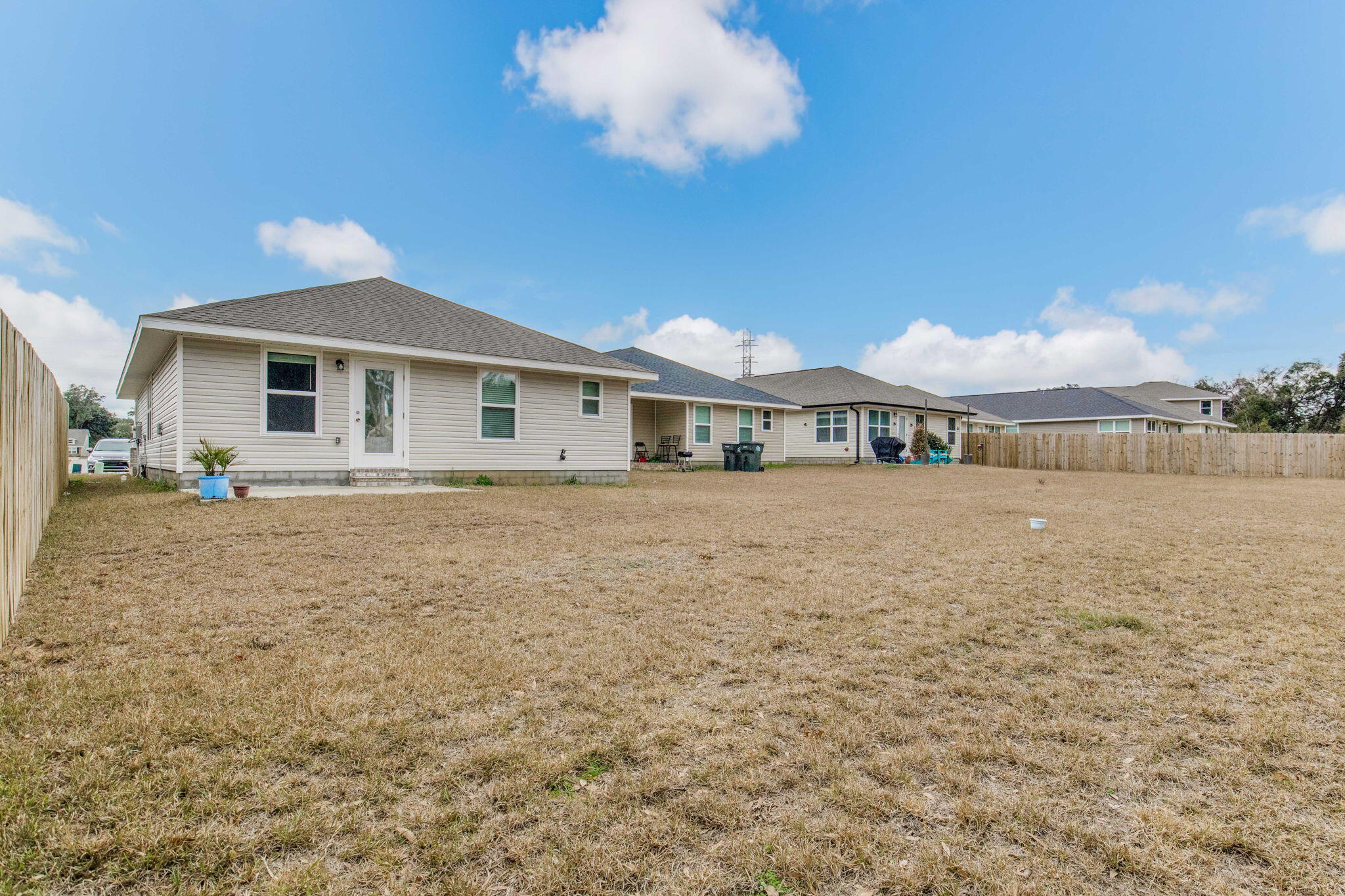 Commanders Cove - Residential