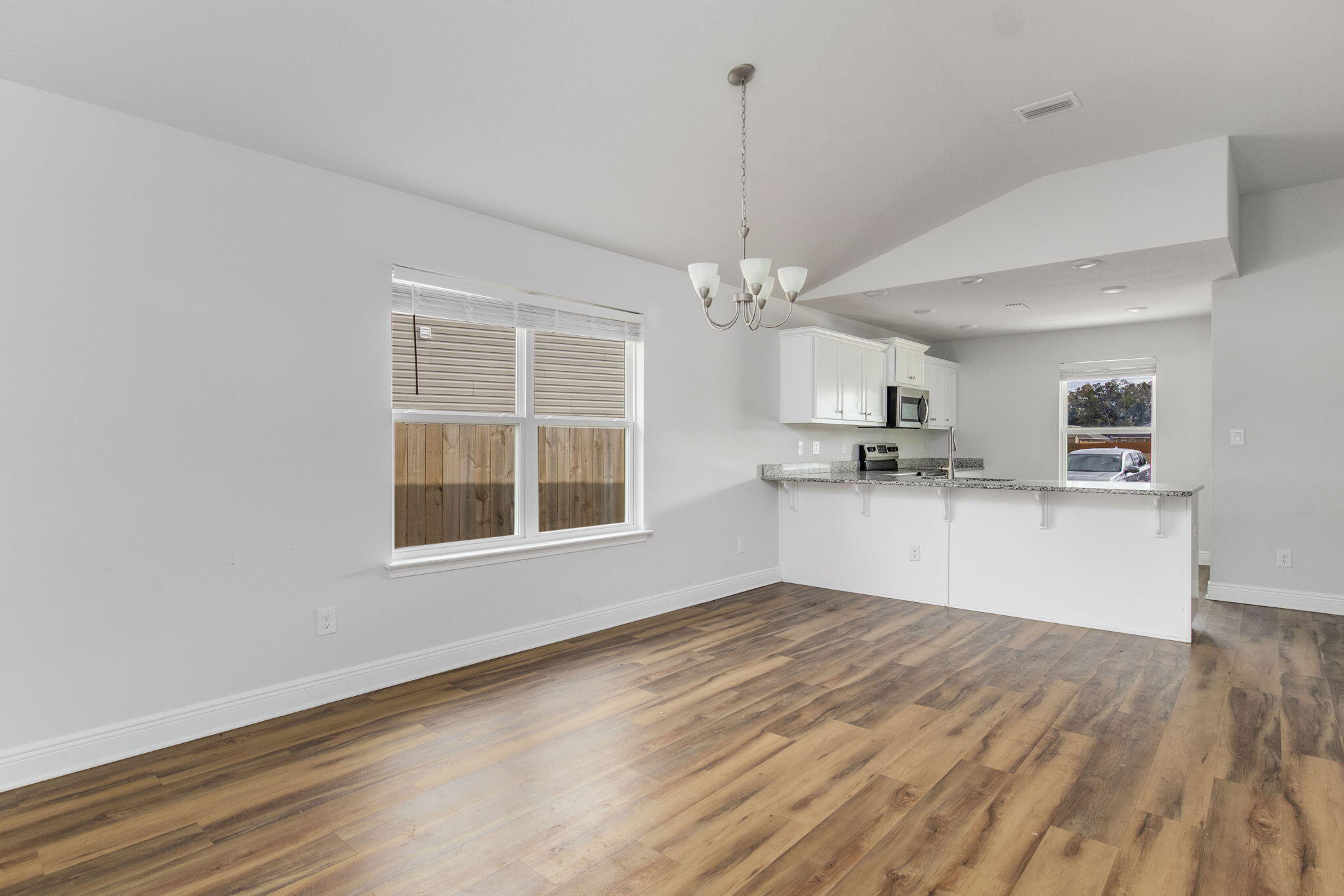 Commanders Cove - Residential