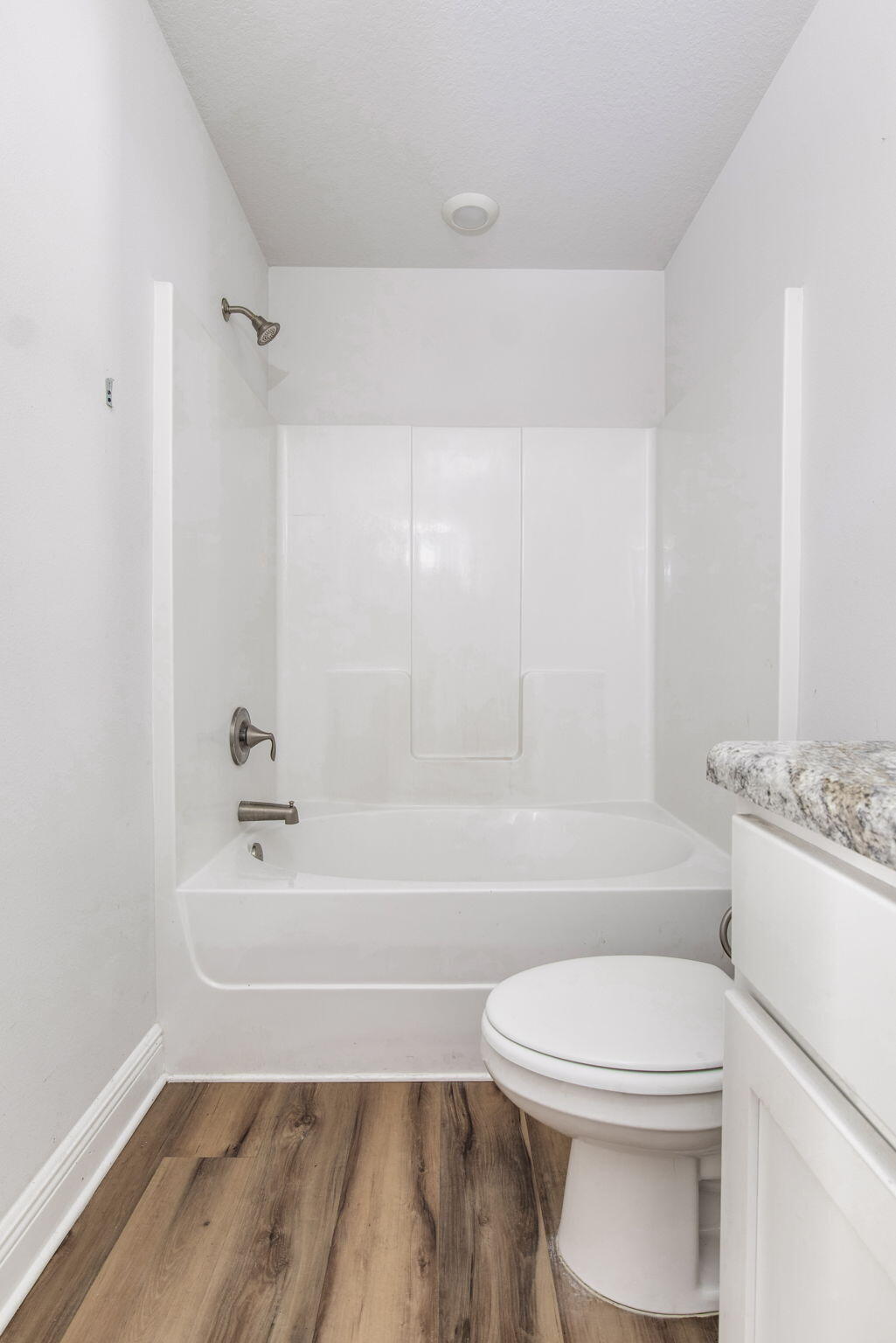 Commanders Cove - Residential