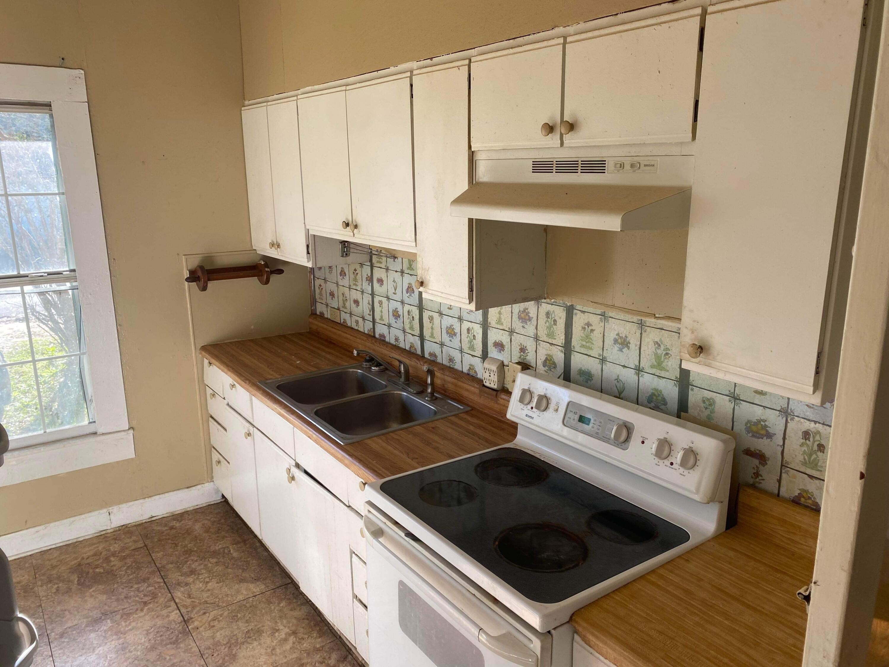 W. J. Van Kirk in 1885 - Residential