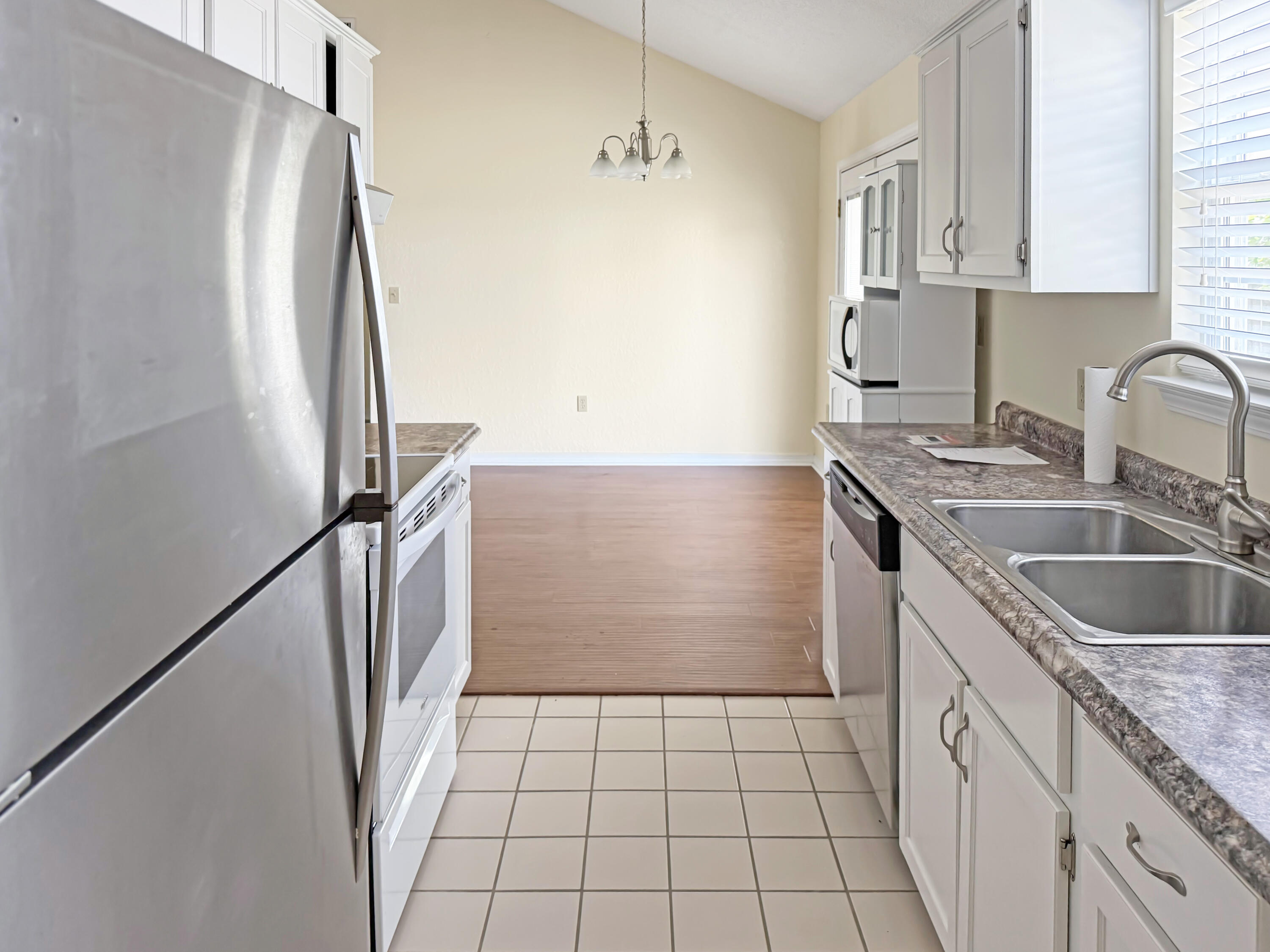 SHOAL TERRACE ESTATES - Residential