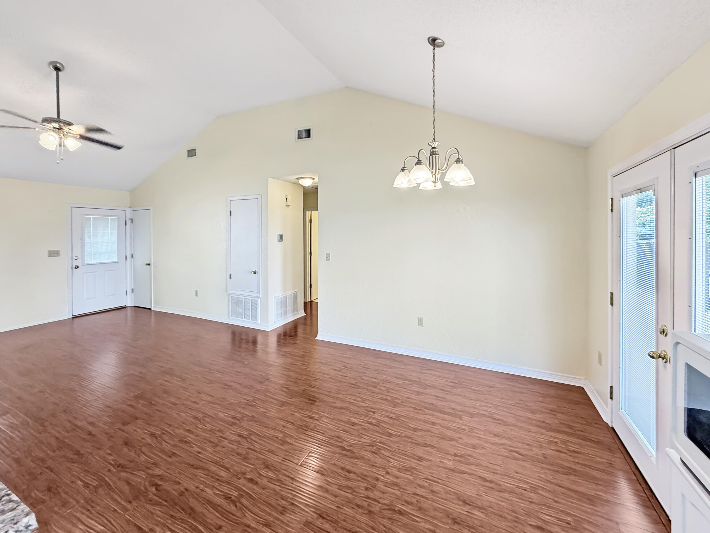 SHOAL TERRACE ESTATES - Residential