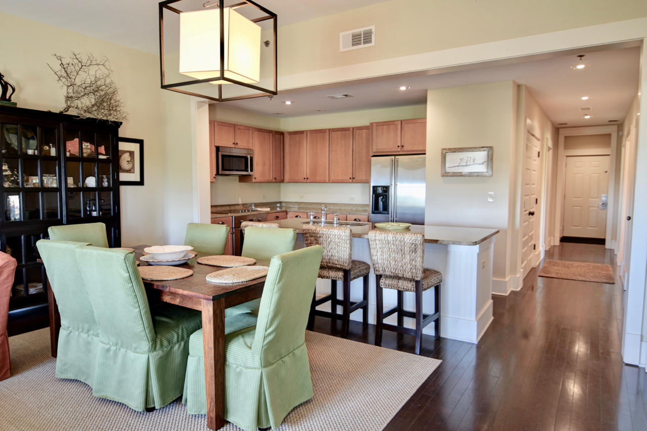 REDFISH VILLAGE - Residential