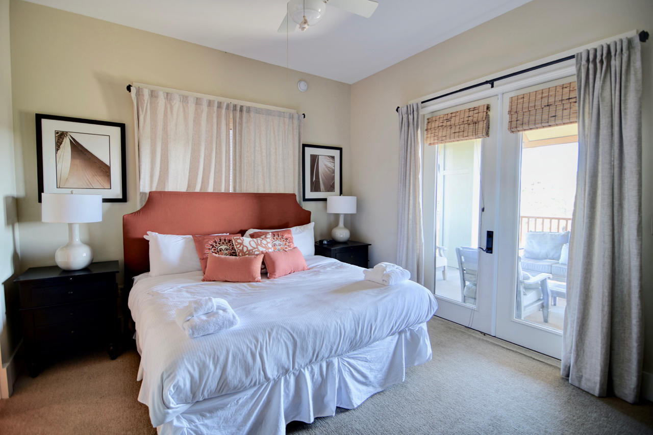 REDFISH VILLAGE - Residential