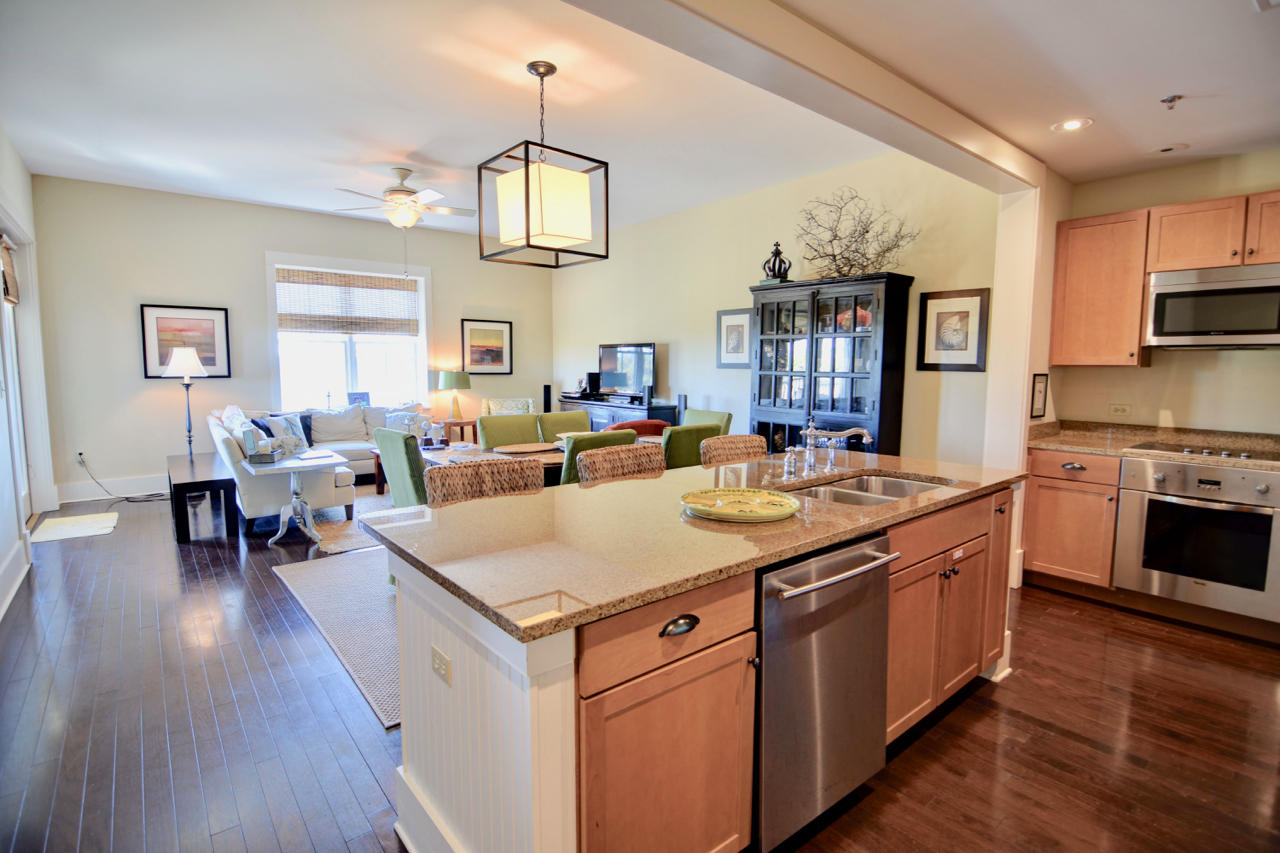 REDFISH VILLAGE - Residential