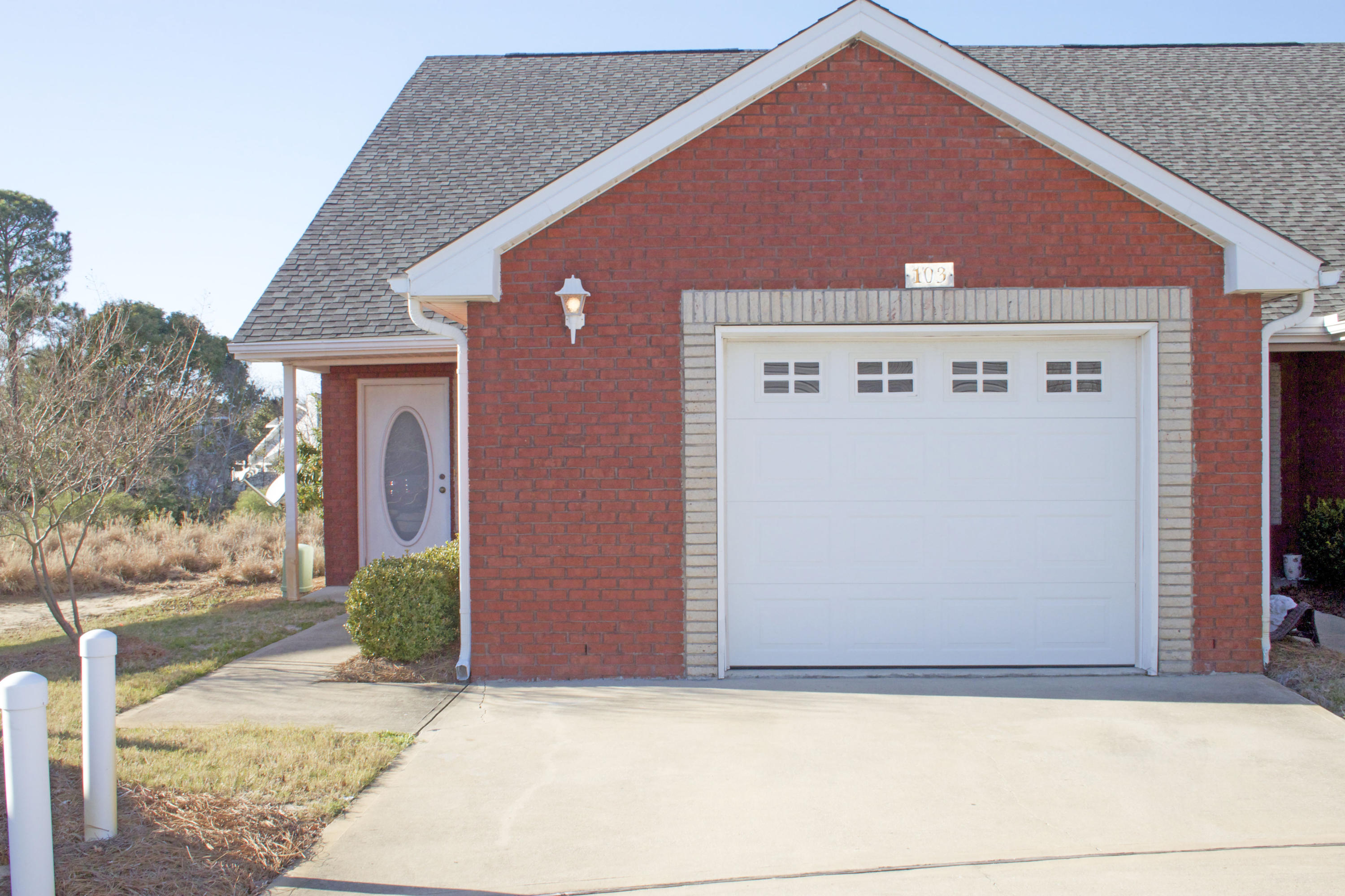 QUAIL LAKE T/H LOT 3 - Residential