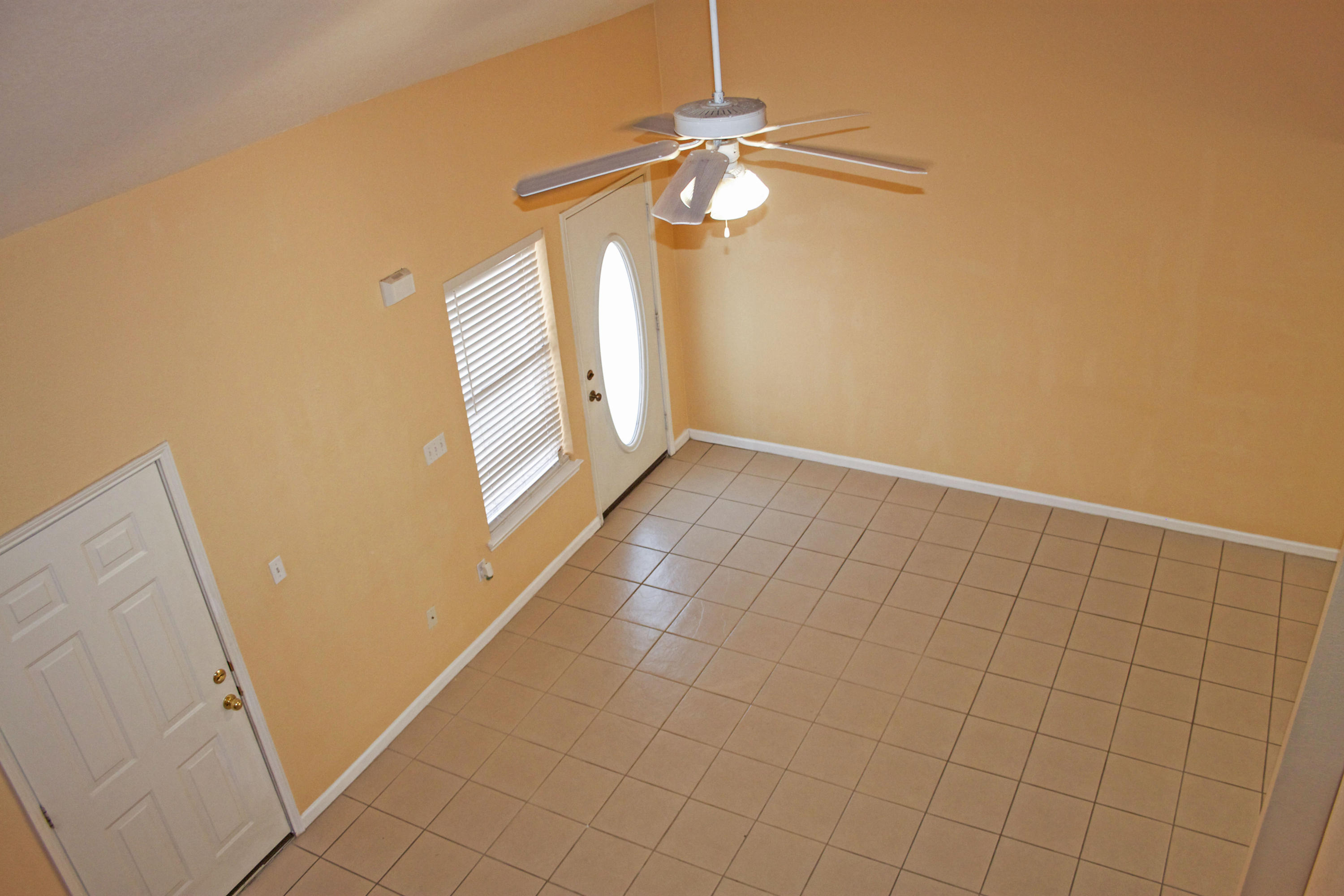 QUAIL LAKE T/H LOT 3 - Residential