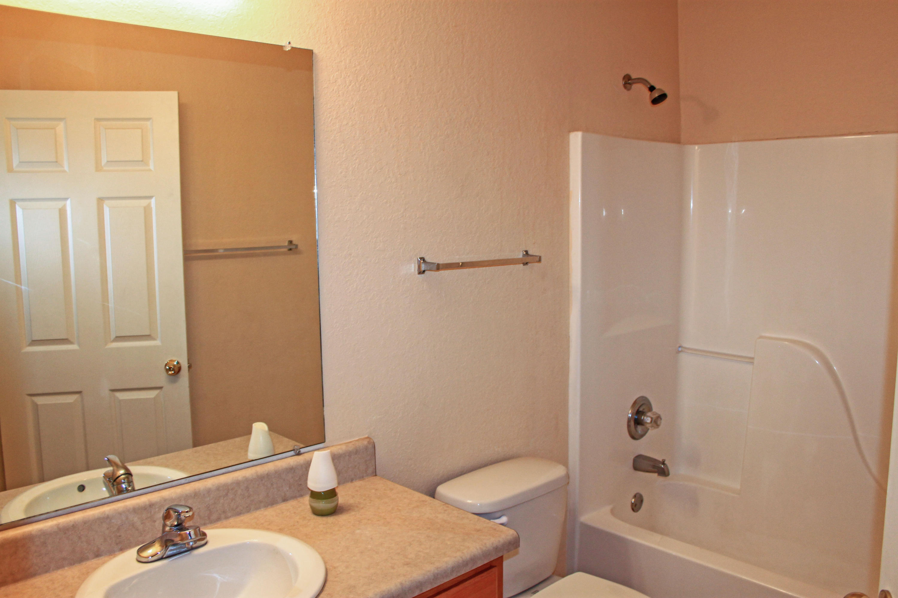 QUAIL LAKE T/H LOT 3 - Residential