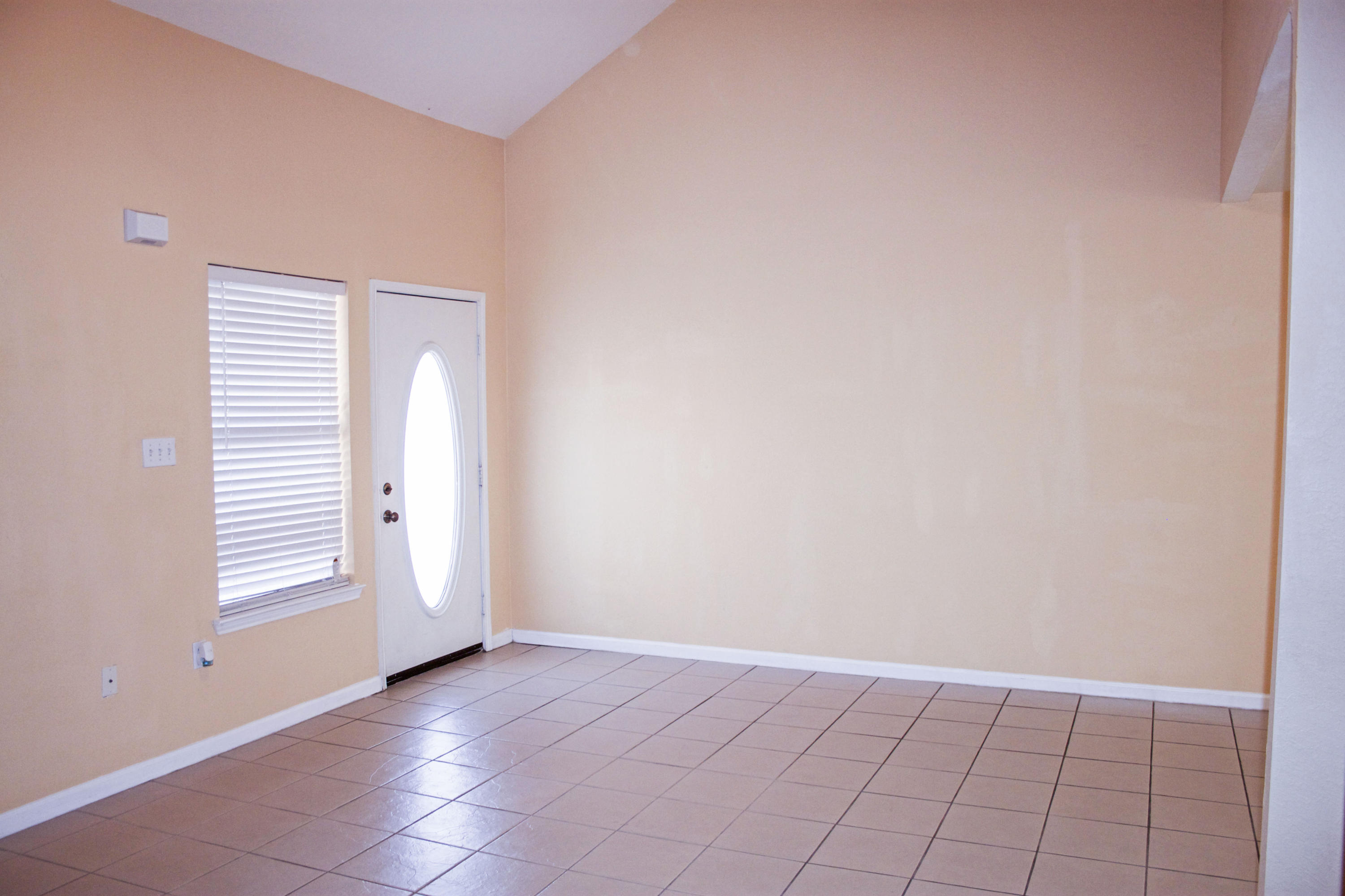 QUAIL LAKE T/H LOT 3 - Residential