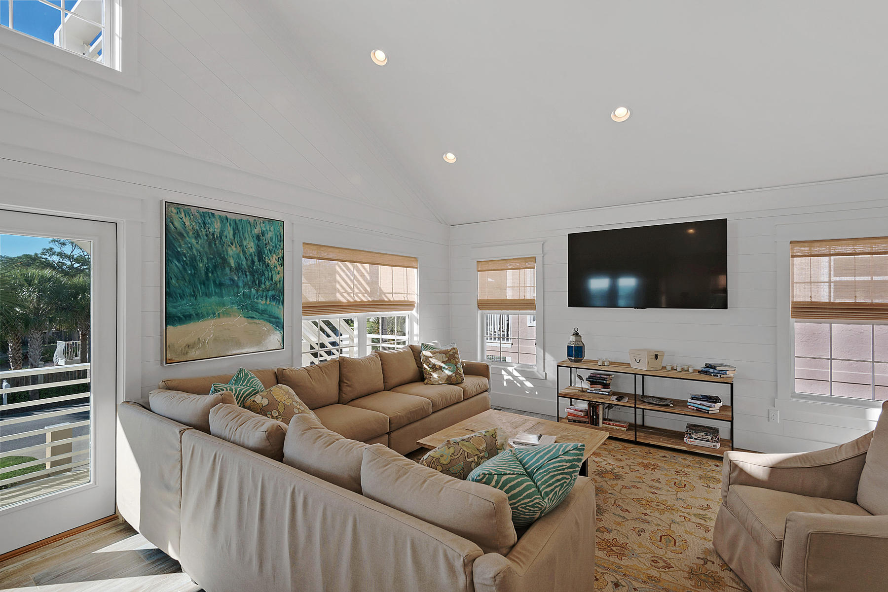 GULF VIEWS - Residential