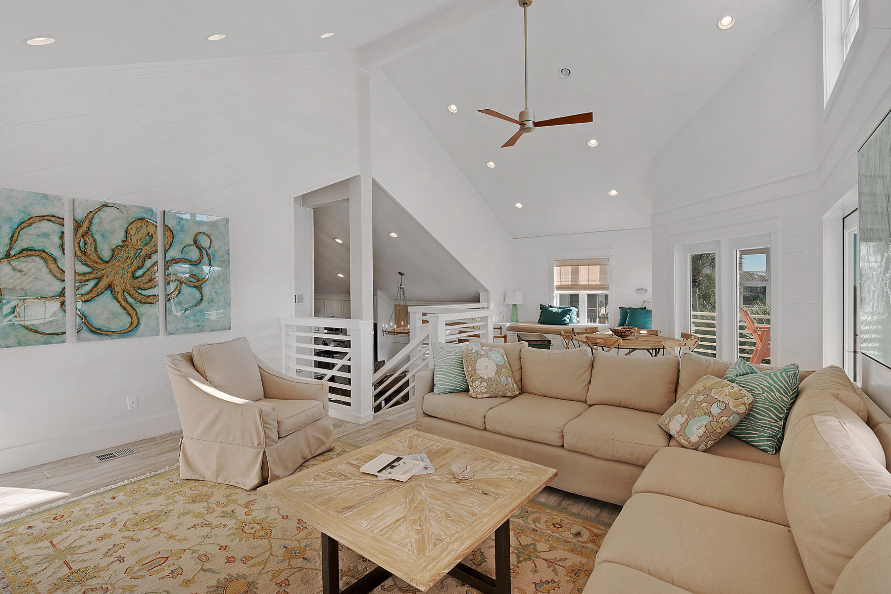 GULF VIEWS - Residential