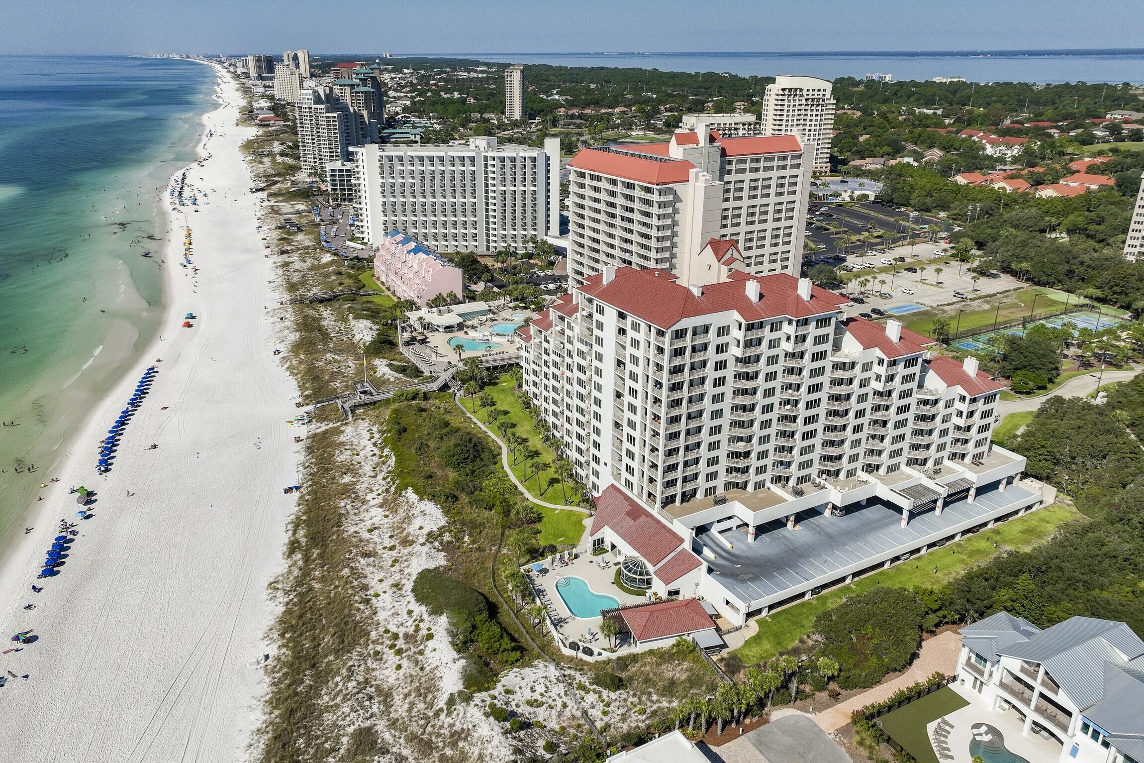 TOPS'L BEACH MANOR - Residential