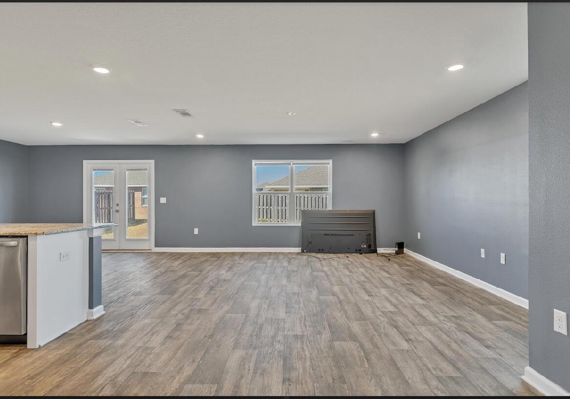 Redstone Commons - Residential