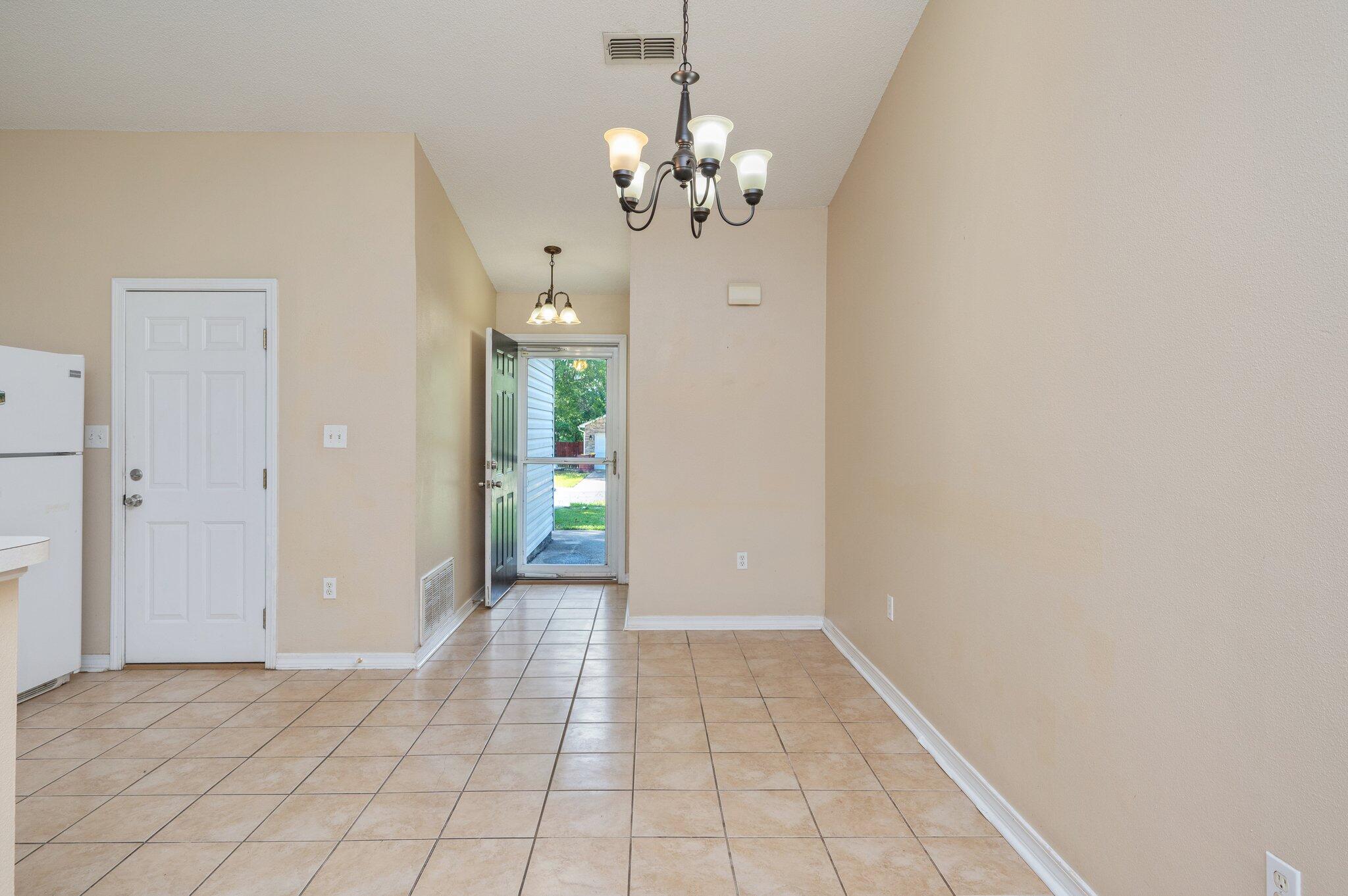 RIDGE CREST PH I - Residential