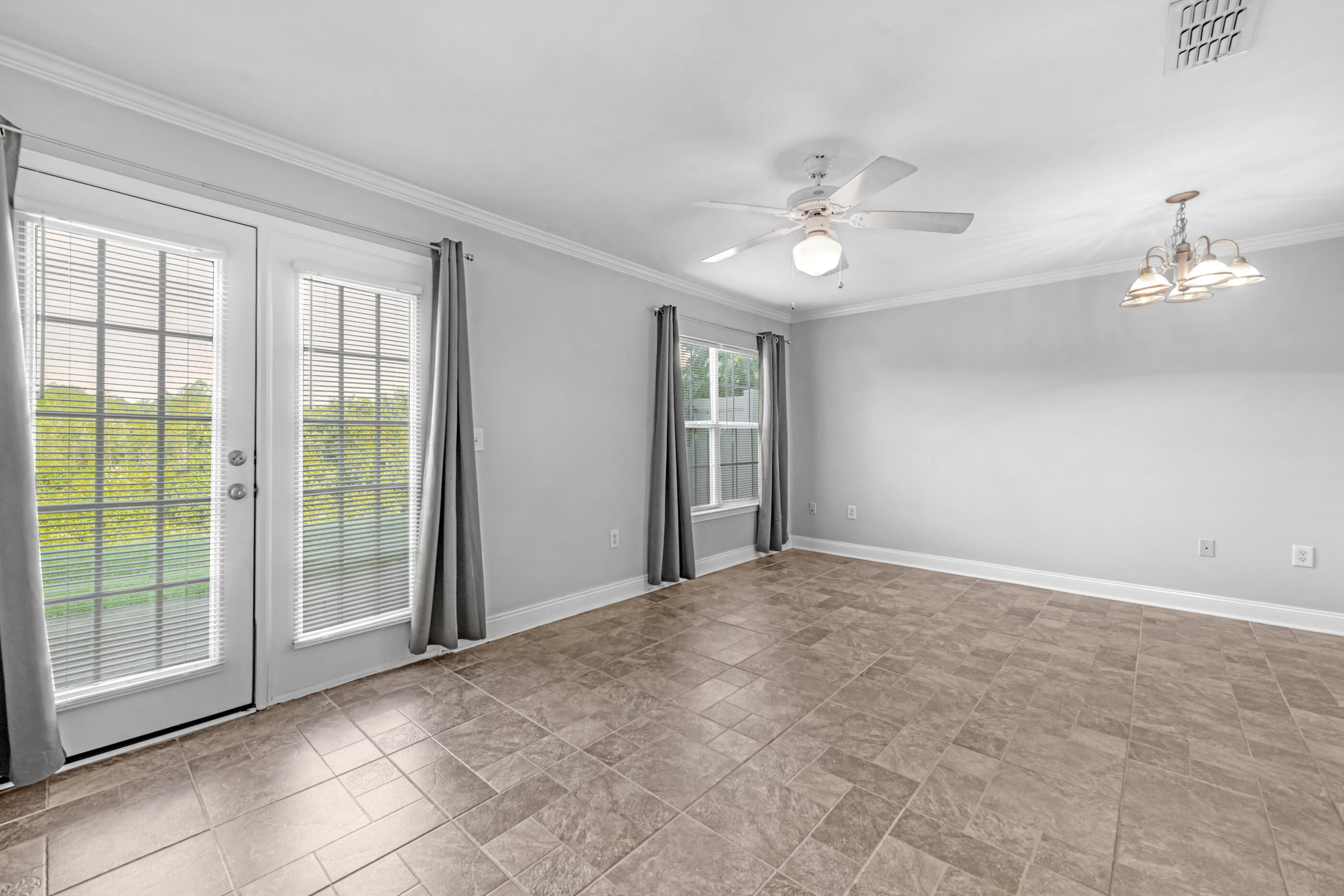 EAGLES LANDING S/D - Residential