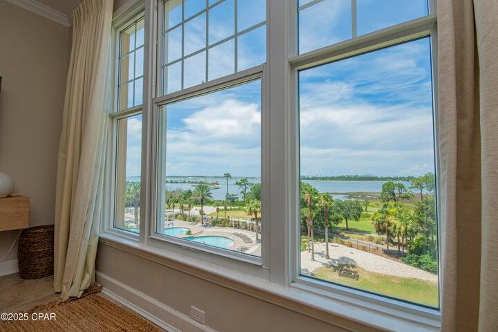 REFLECTIONS - Residential