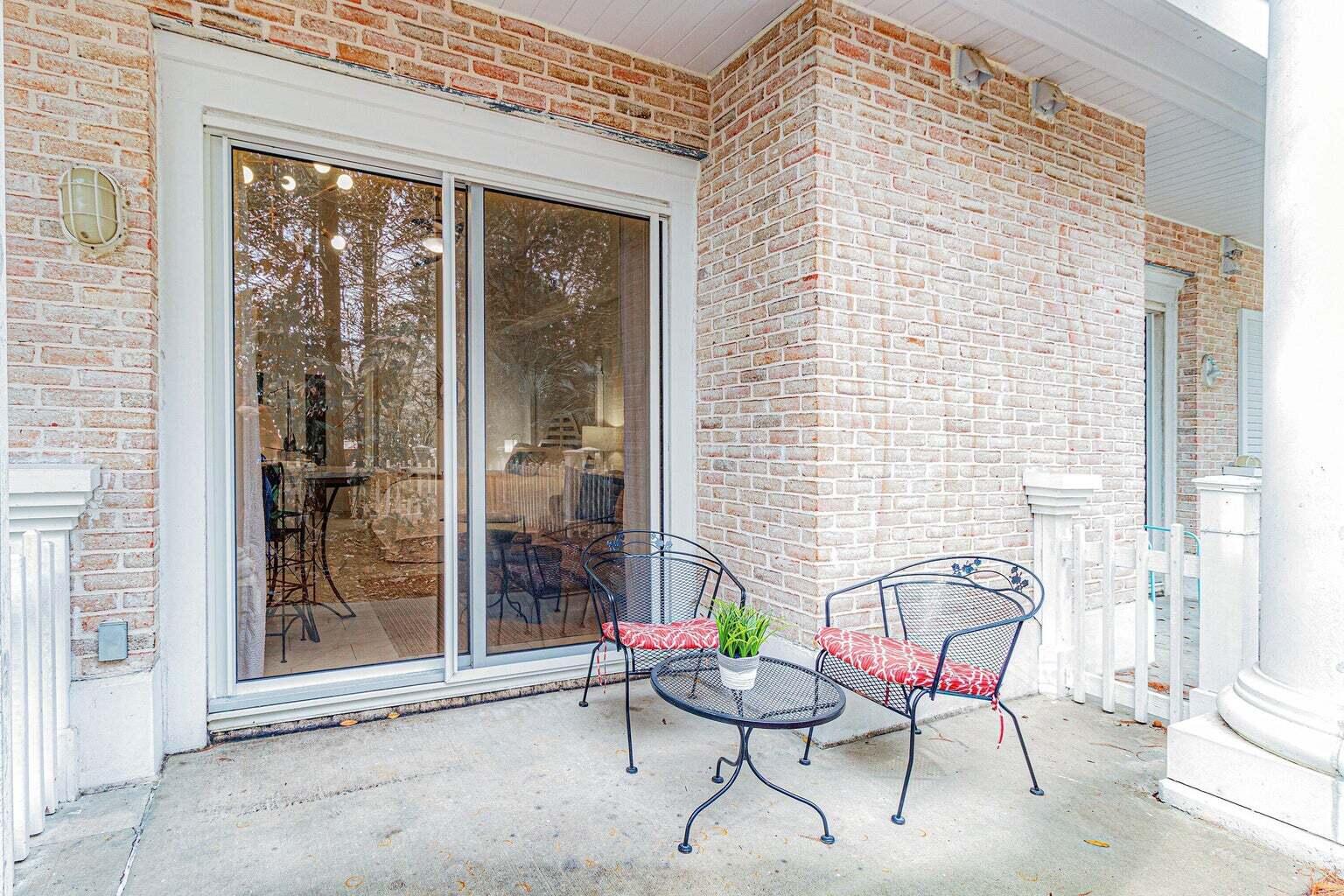 PILOT HOUSE - Residential