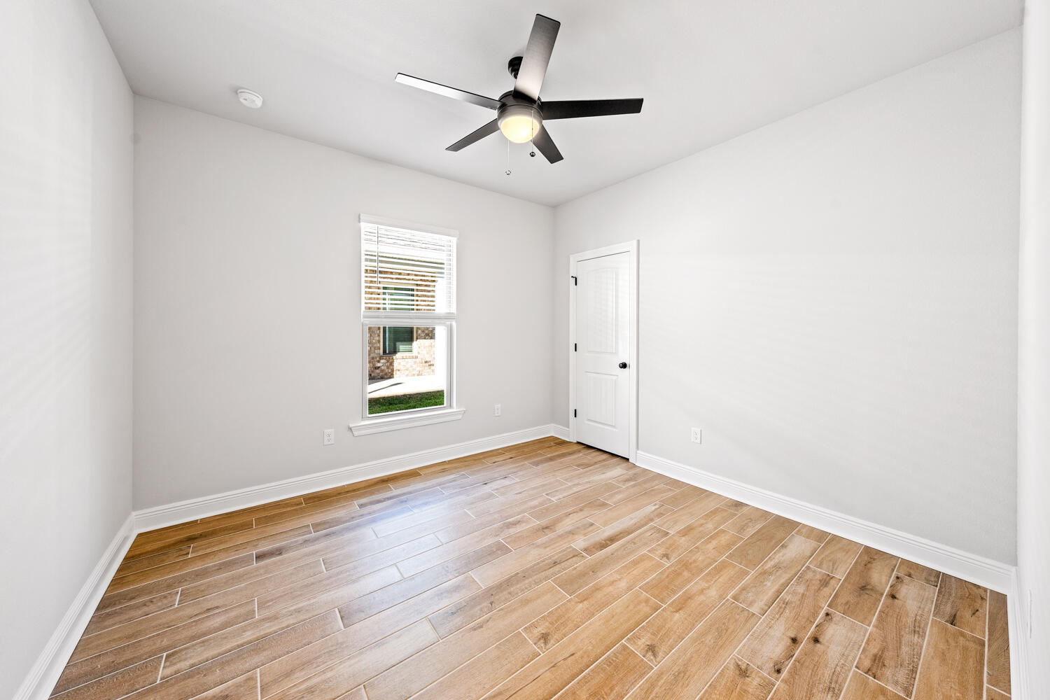 THE BLUFFS AT LAFAYETTE - Residential