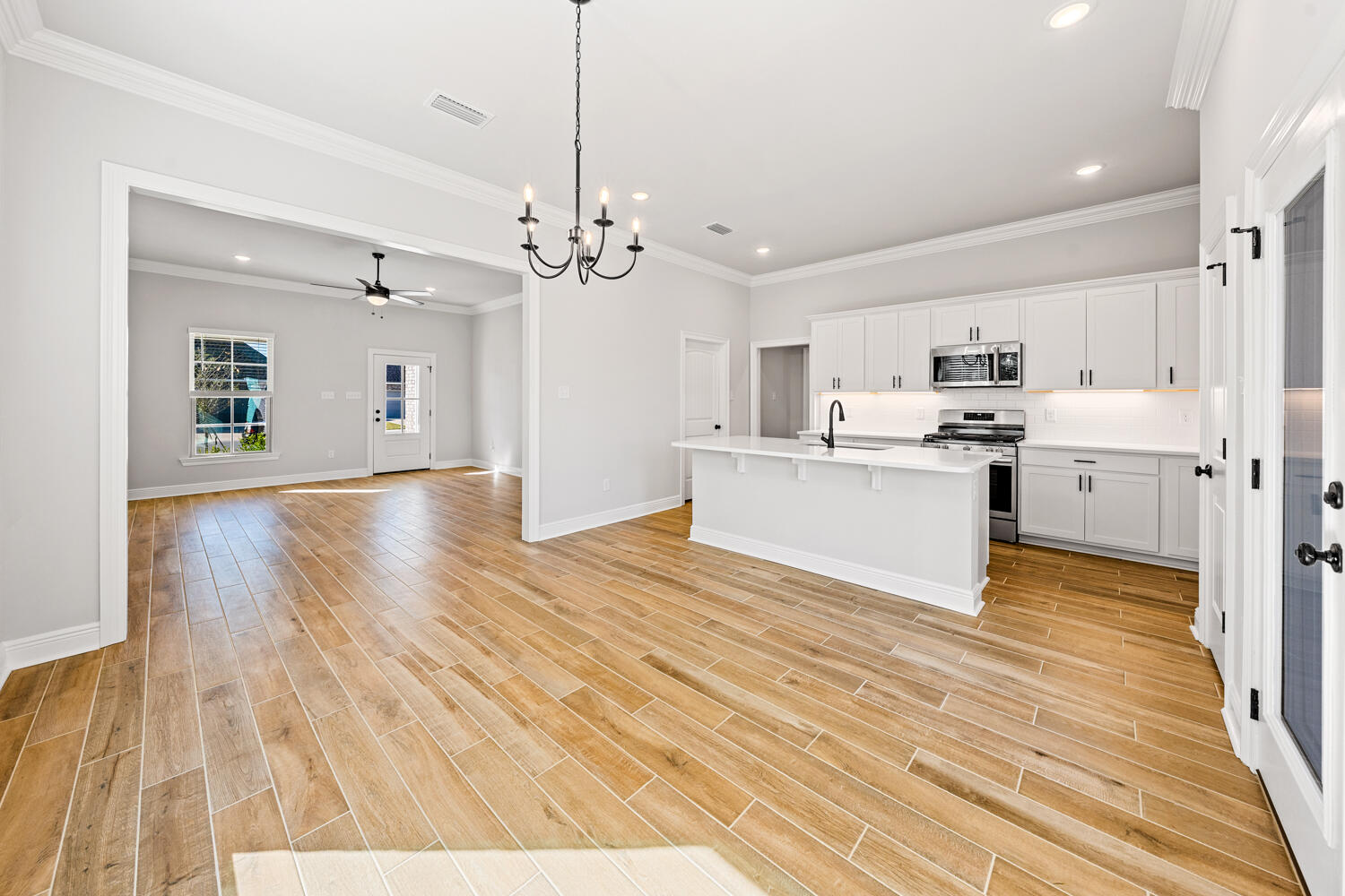 THE BLUFFS AT LAFAYETTE - Residential