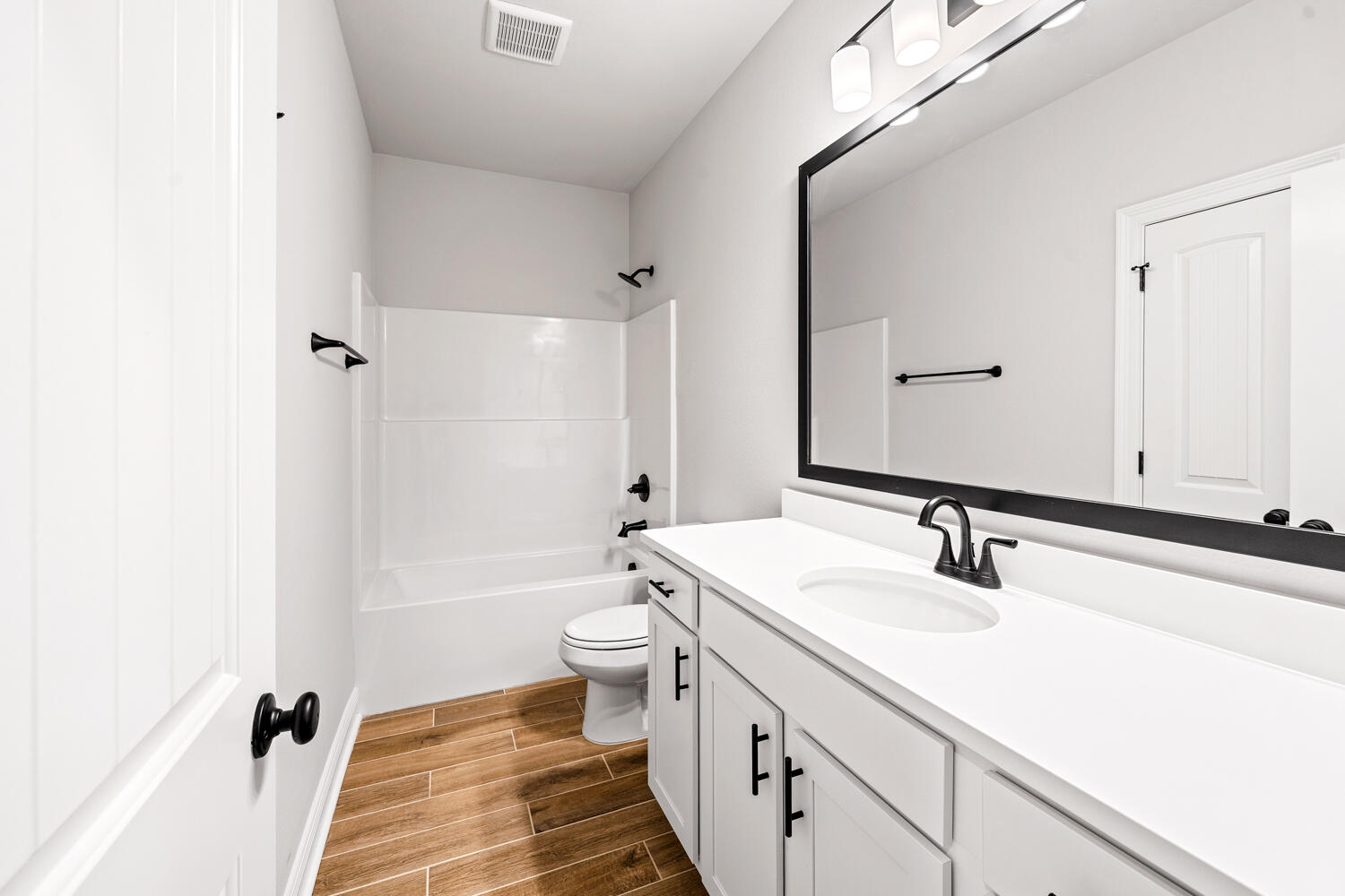 THE BLUFFS AT LAFAYETTE - Residential