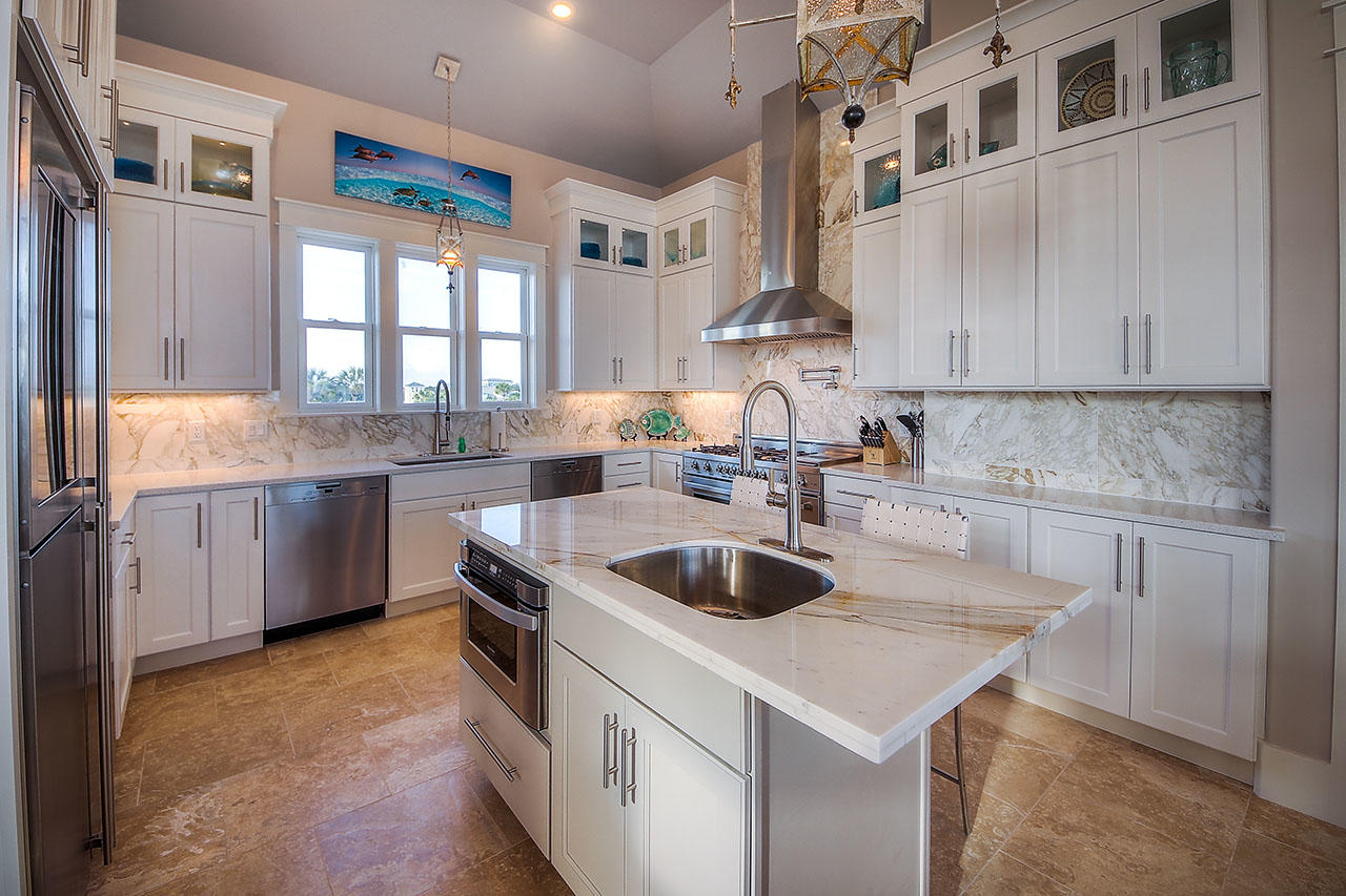Crystal Shores - Residential