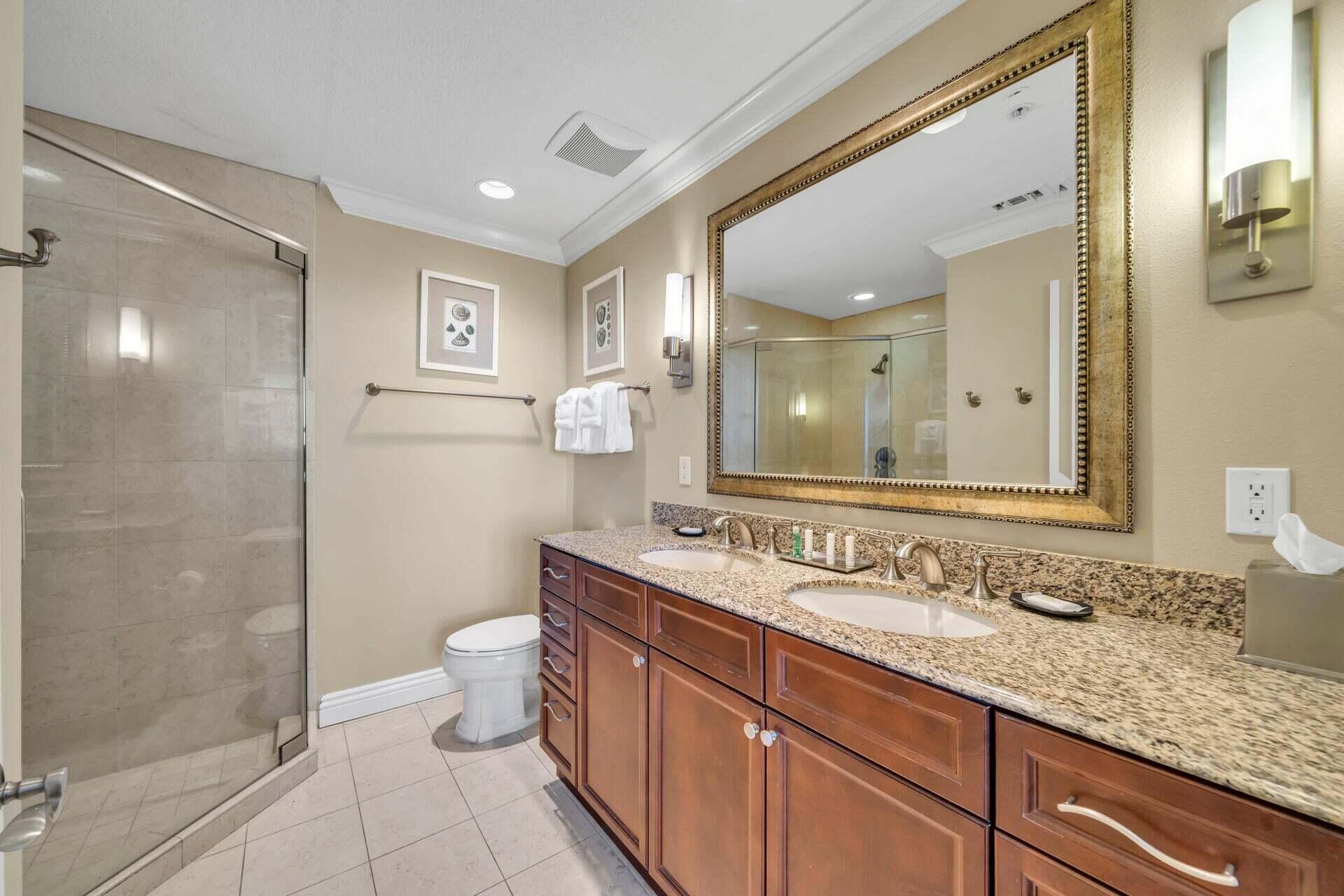 EMERALD GRANDE - Residential