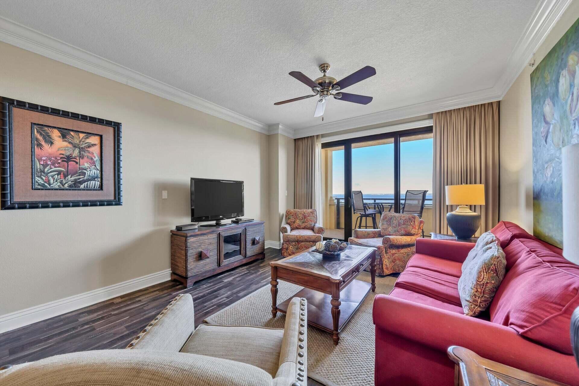 EMERALD GRANDE - Residential