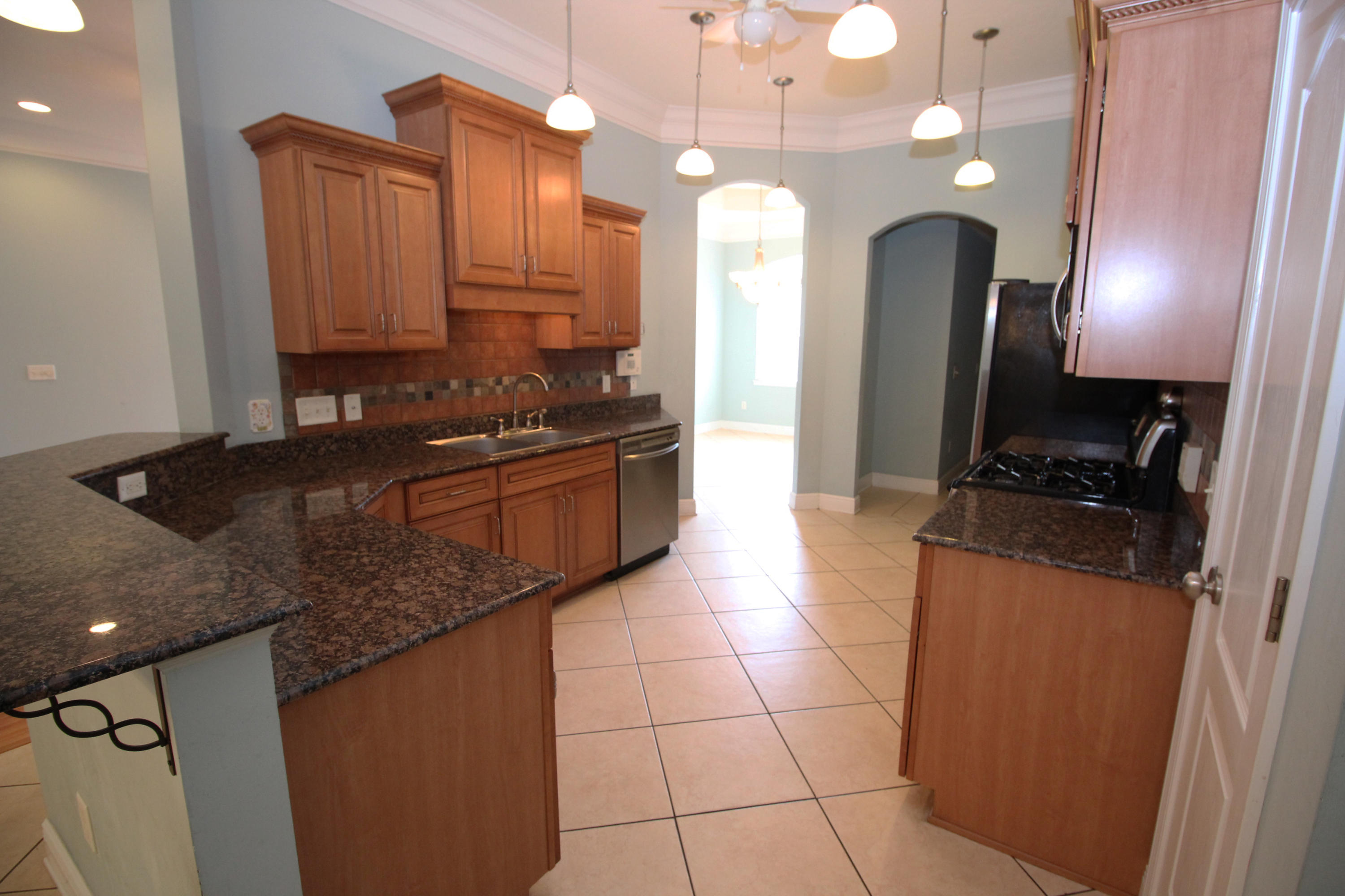 BRIDGEPORT COLONY - Residential