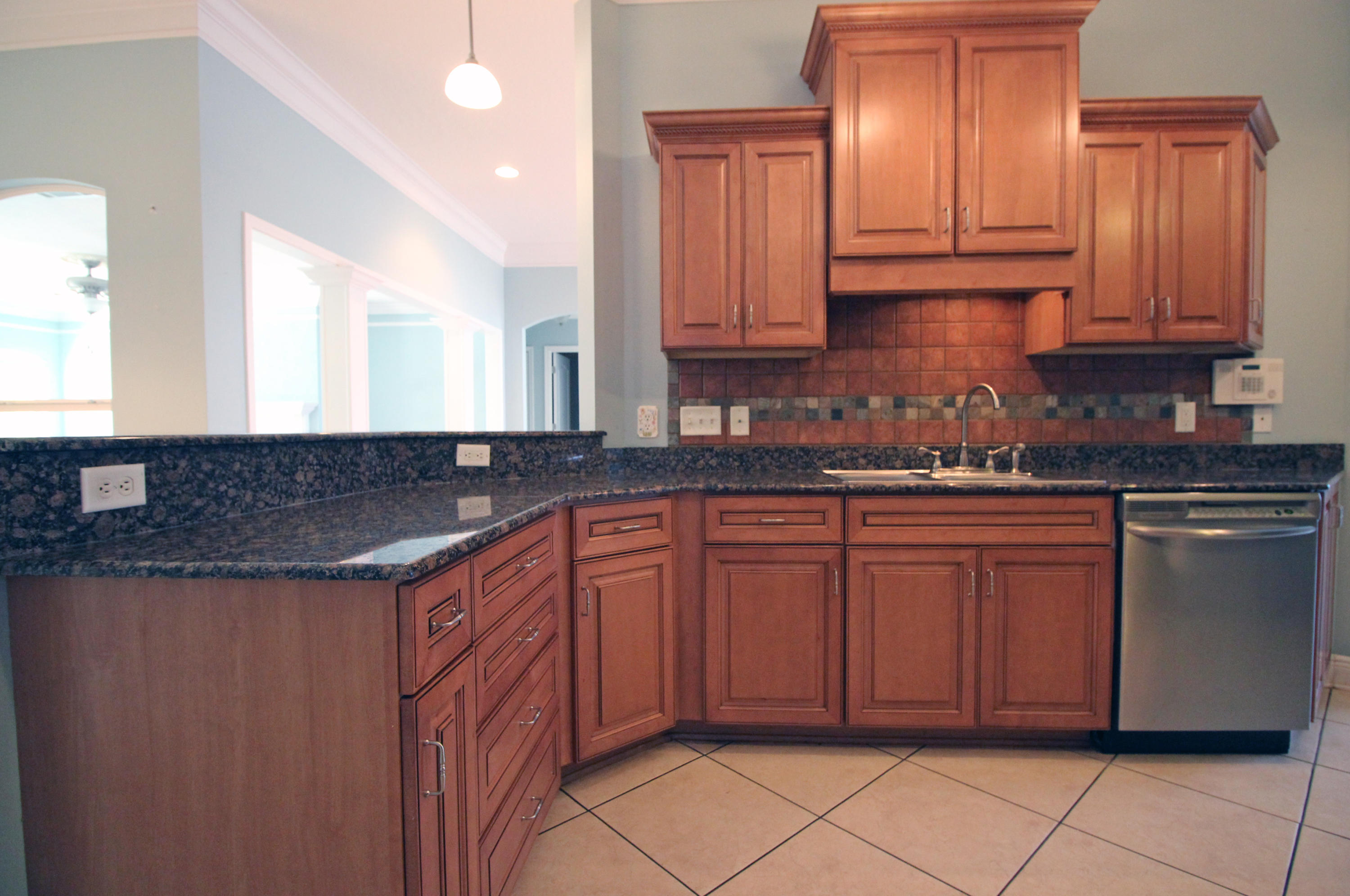 BRIDGEPORT COLONY - Residential