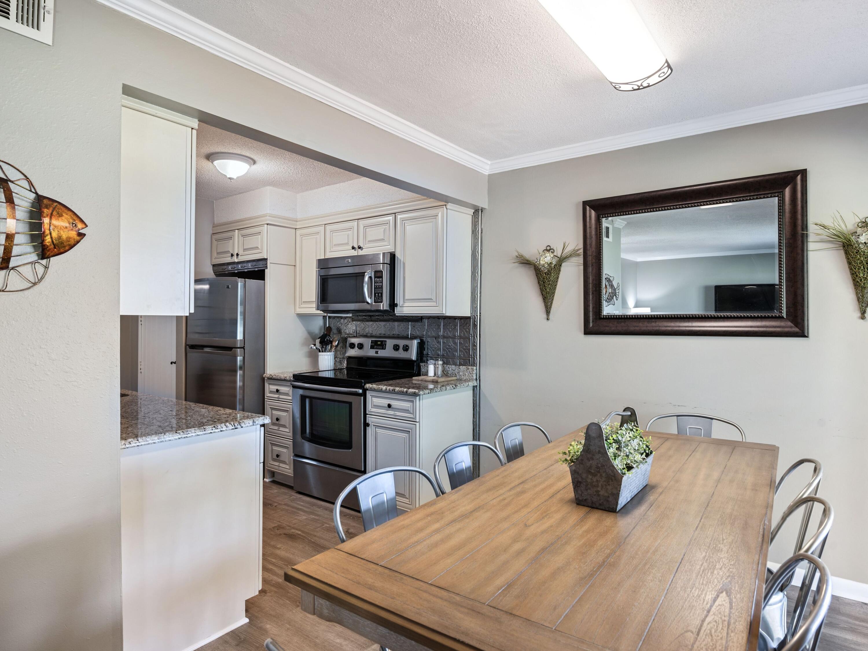 SEASCAPE CONDO GARDEN VILLA - Residential